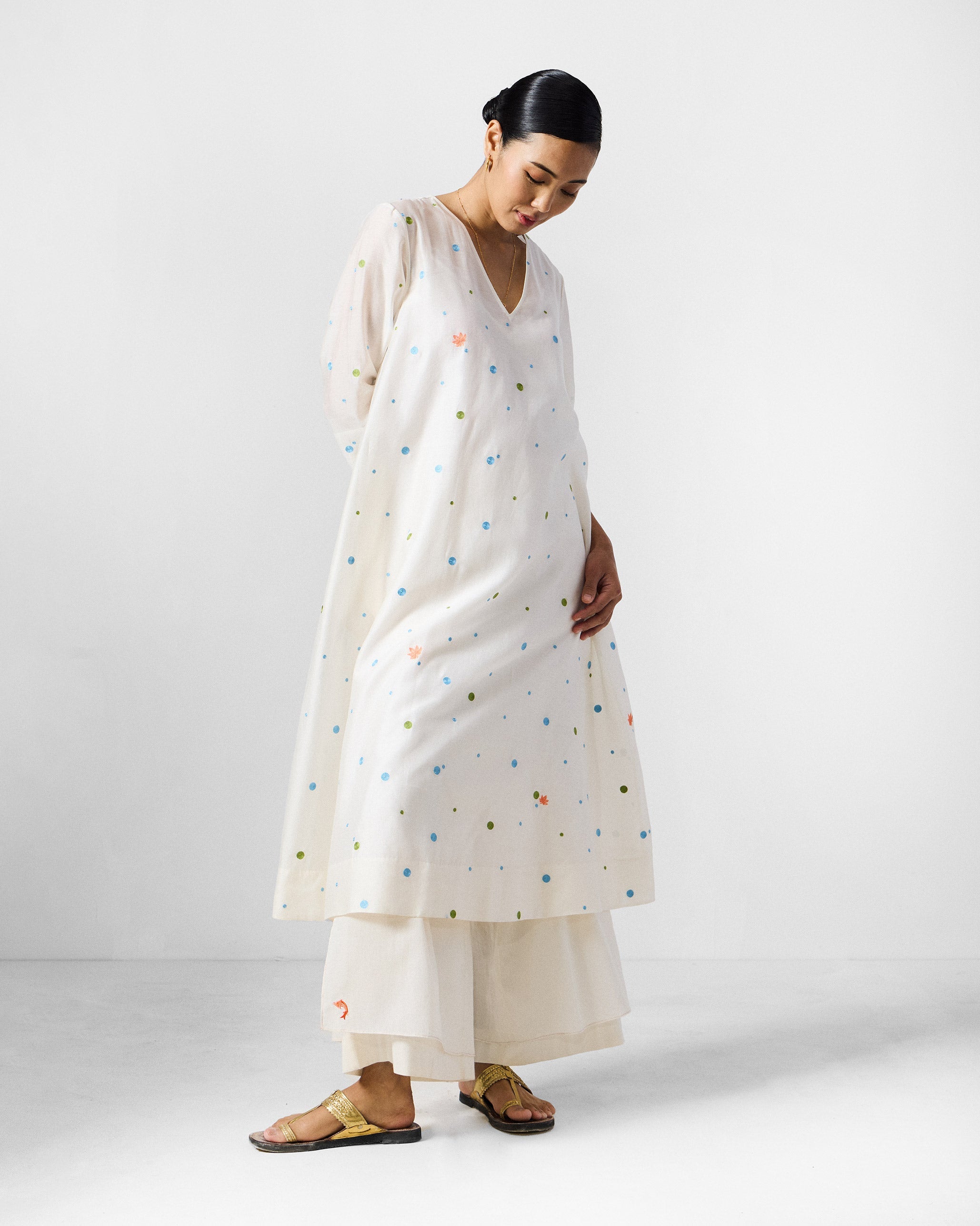 Meadow Kurta - Ivory Embroidered