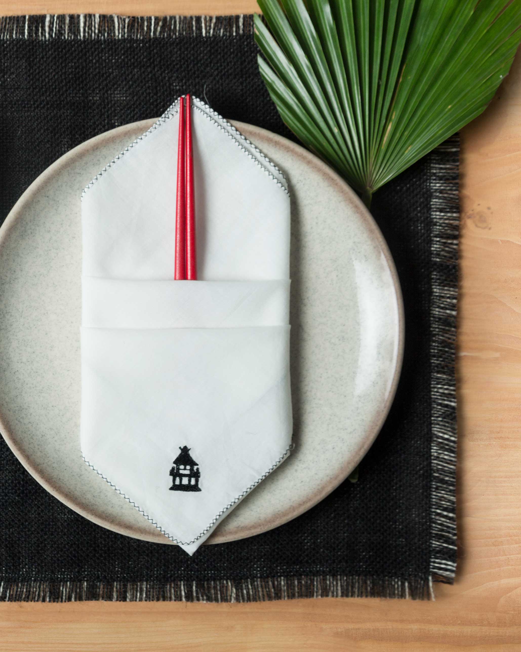 Chin-Chin Pagoda Dinner Napkins (Set Of 6)