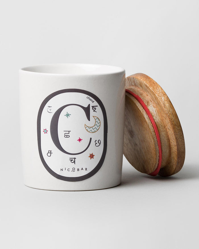 Alphabet C candle