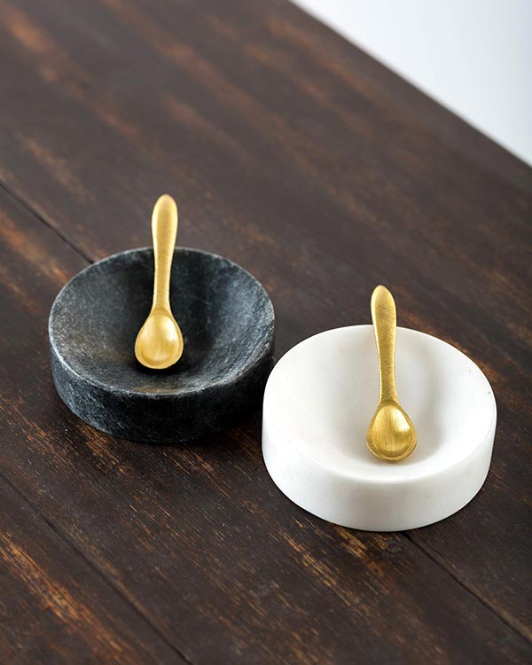 Ceylon Pinch Pot Set with Spoons (Set of 2)