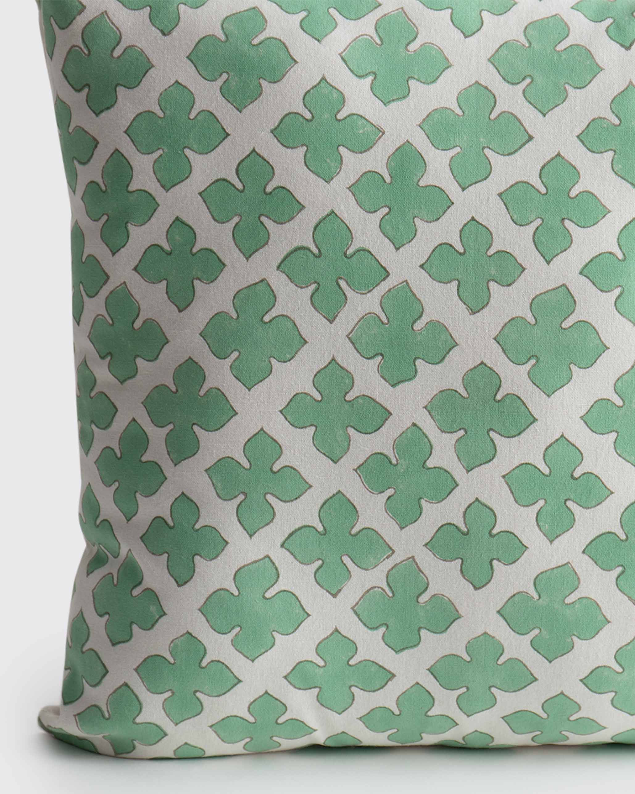 Mahe Clover Cushion Cover