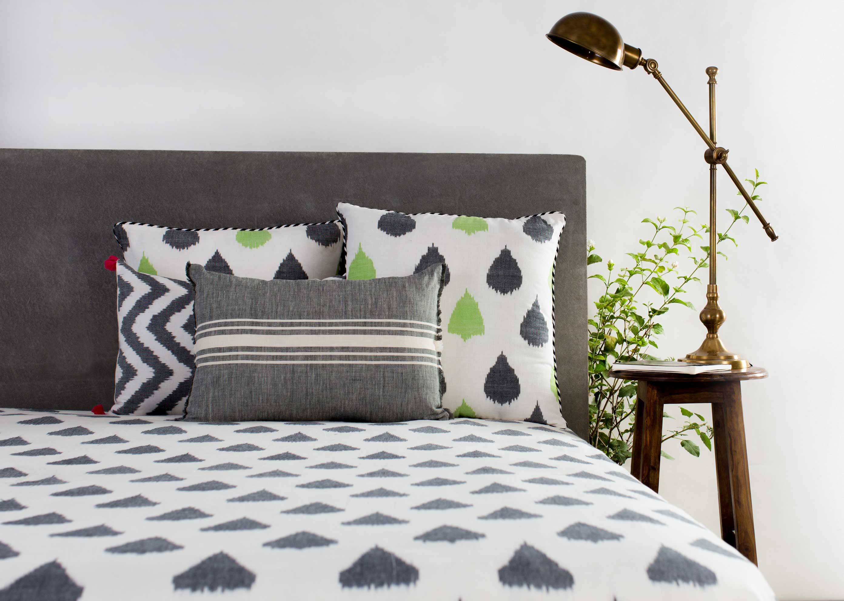 Ikat Tear drop King Bed Cover