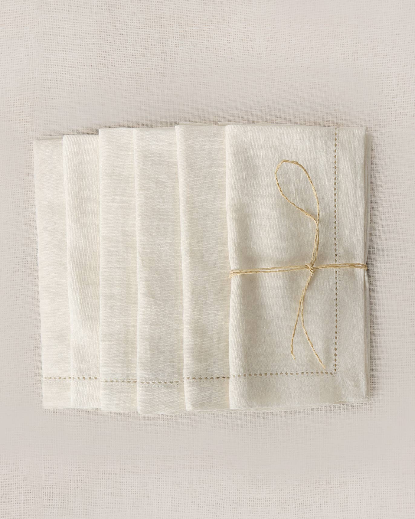 Verandah Dinner Napkins (Set of 6) - Ivory