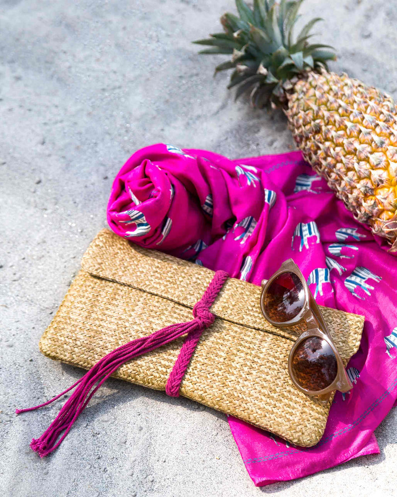 Raffia Flap Clutch - Fuchsia