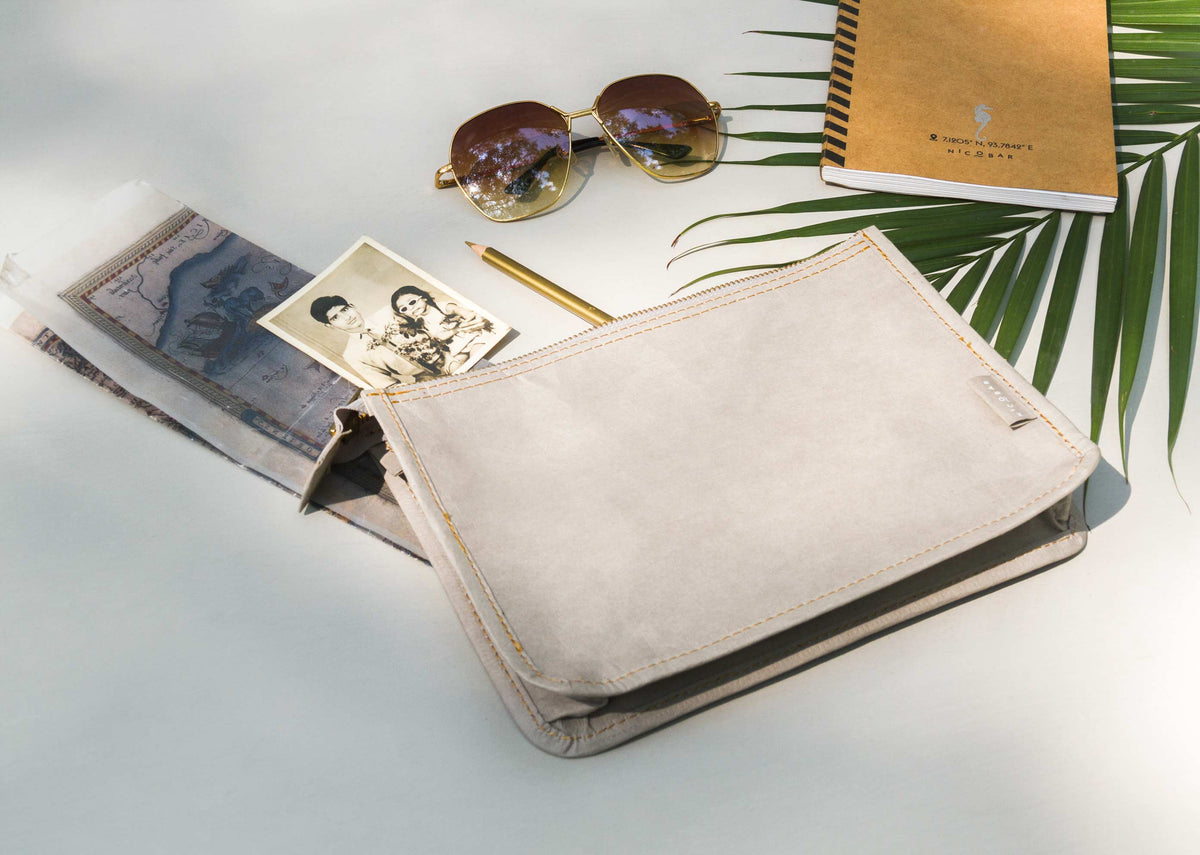 Paper Pouch - Grey