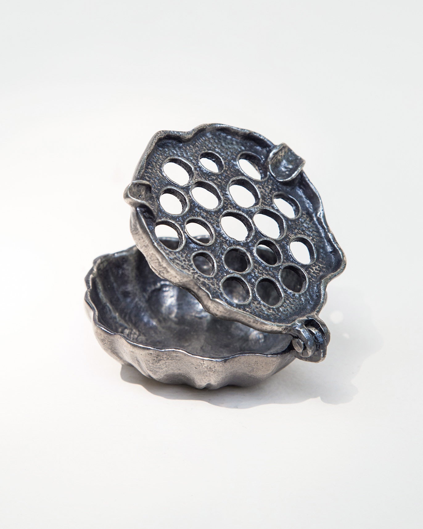 Lotus Pod Ash Tray