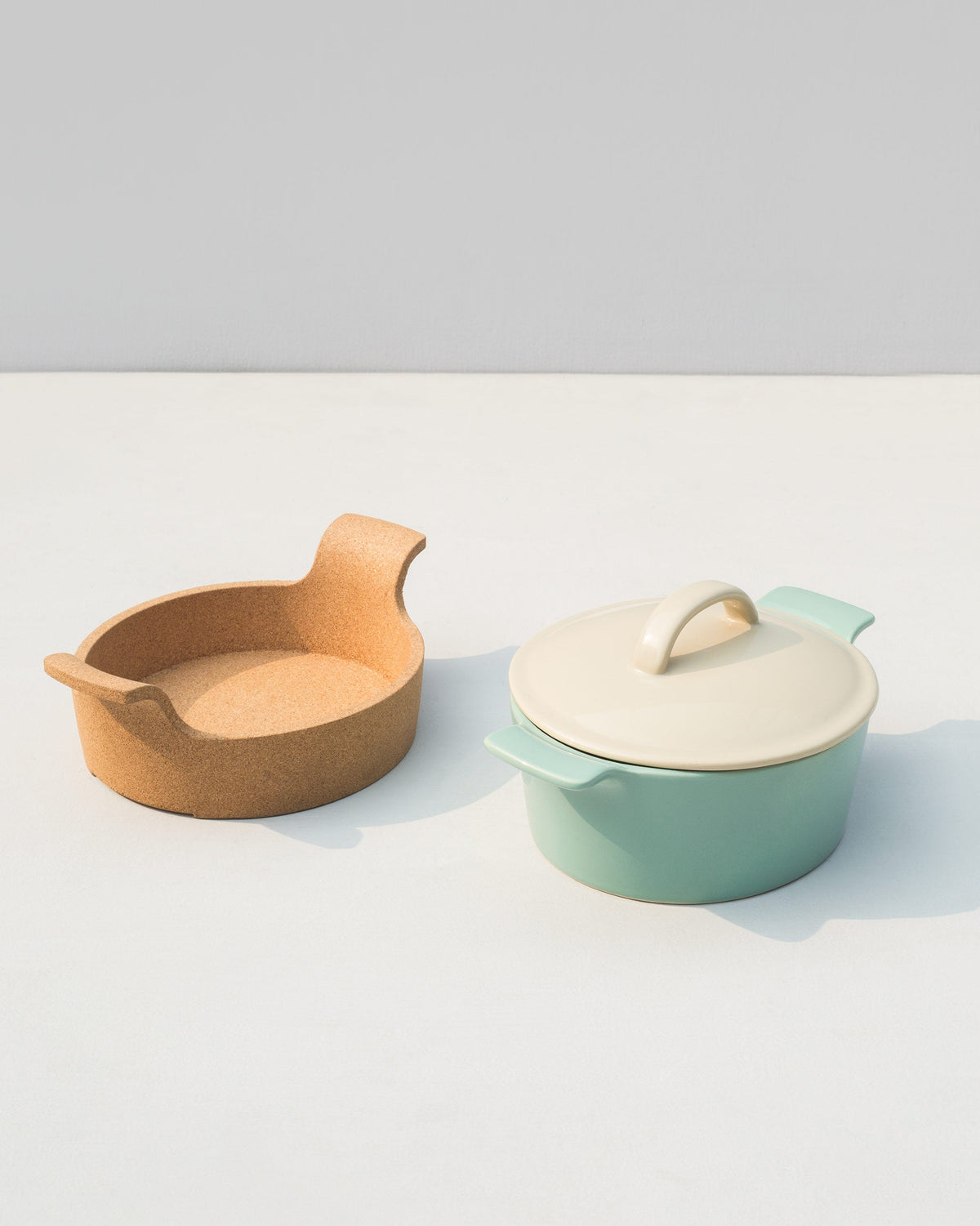 Java Casserole with Cork Lining