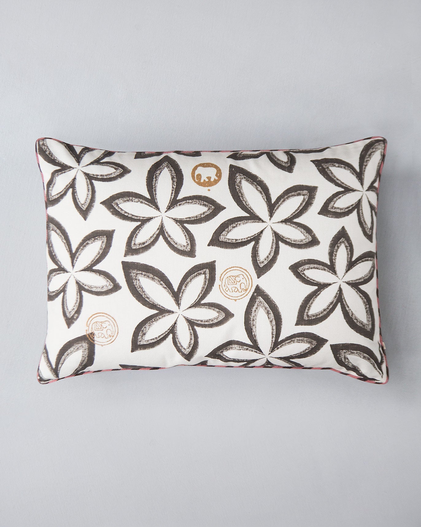 Serai Lumbar Cushion Cover