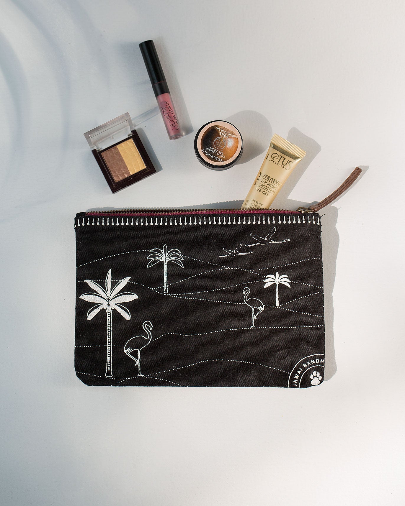 Jawai Pouch