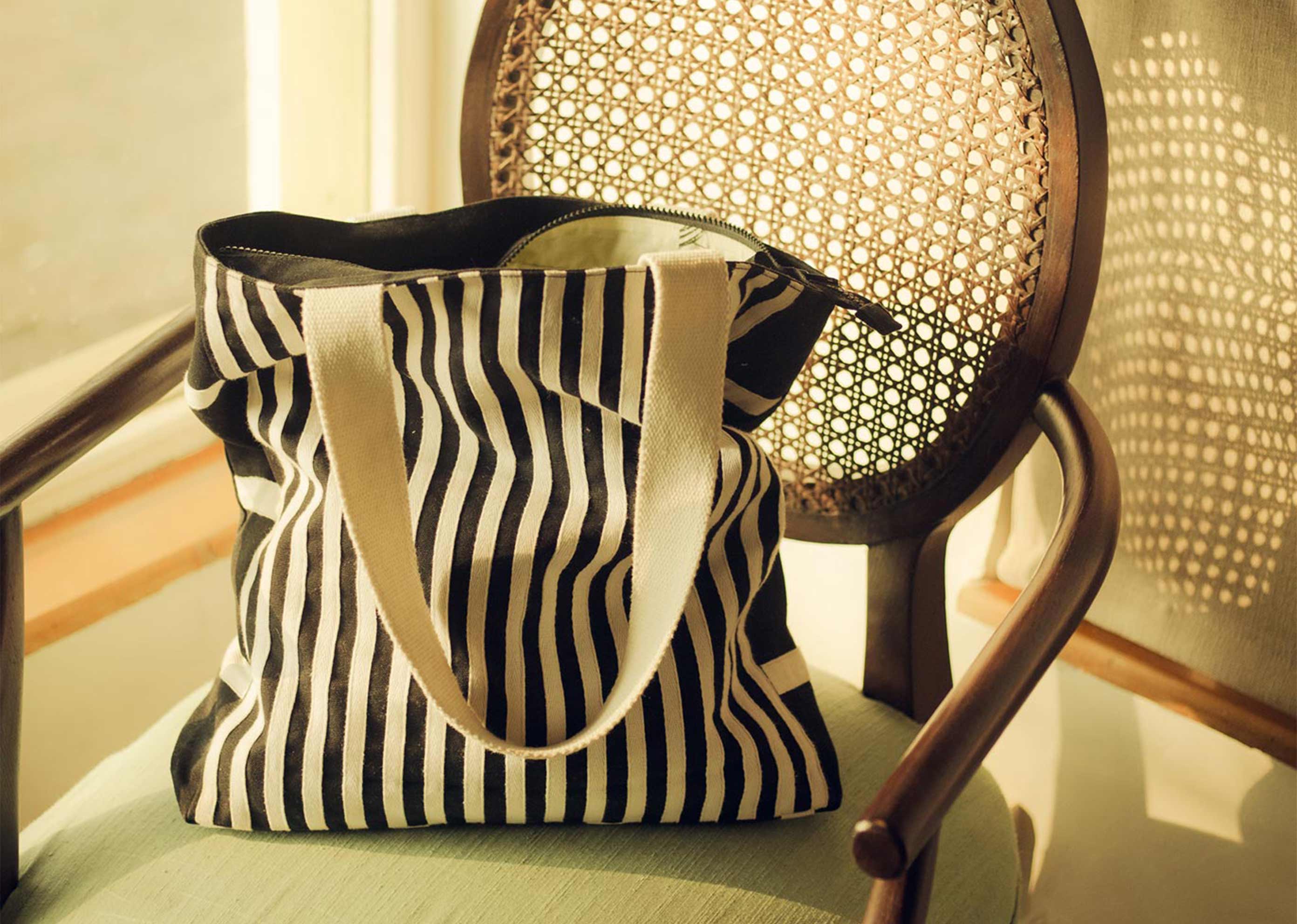 Stripe Tall Tote - Black & White