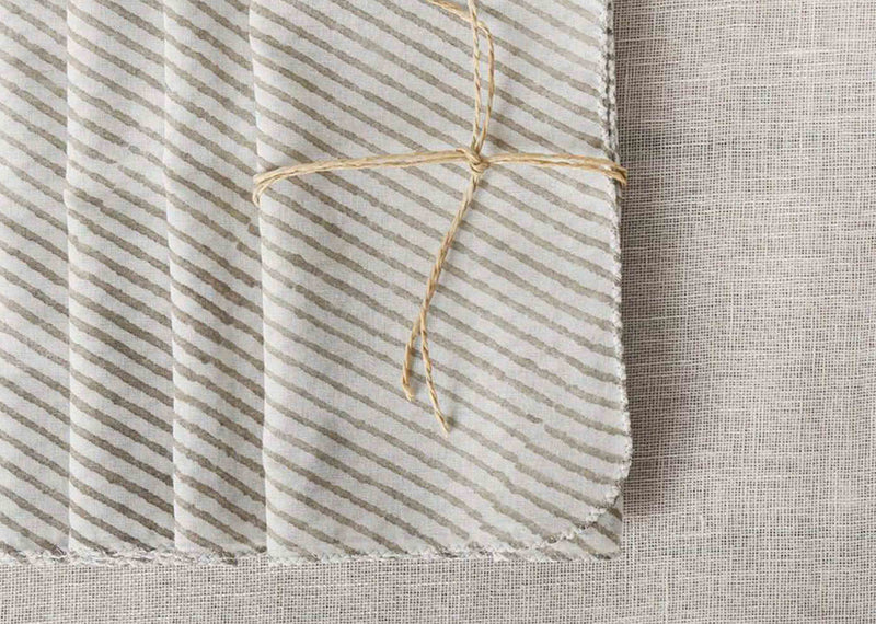 Verandah Stripe Dinner Napkins (Set of 4) - Soft Grey