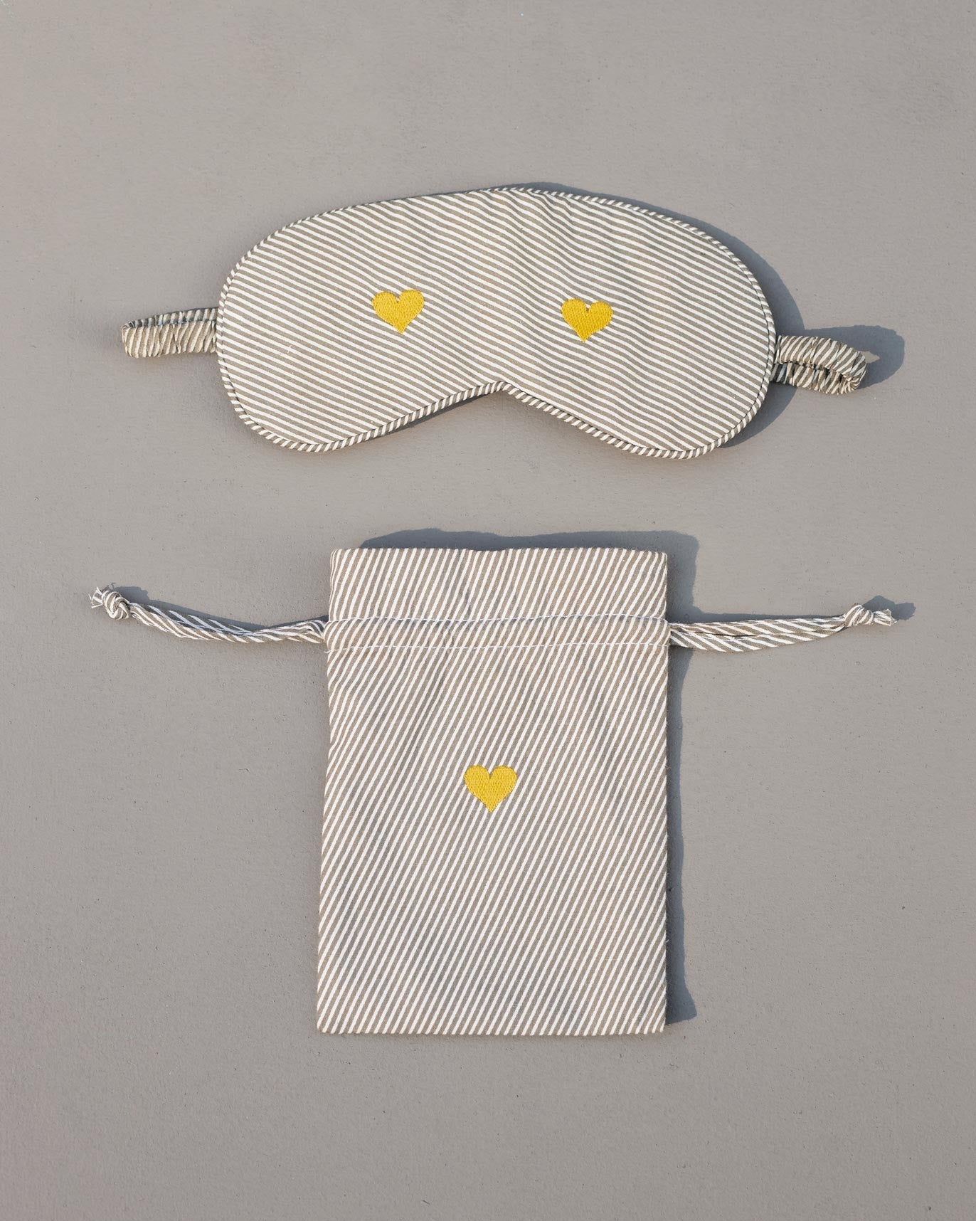 Heart Snooze Eye Mask & Pouch