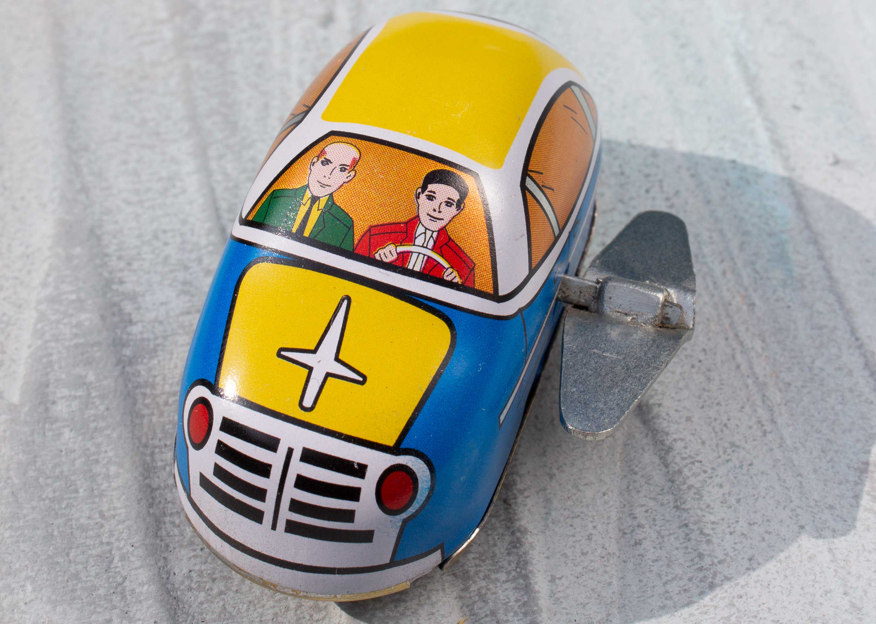 Kahlo Wind-Up Car