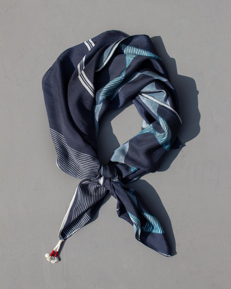 Deep Waters Scarf - Indigo