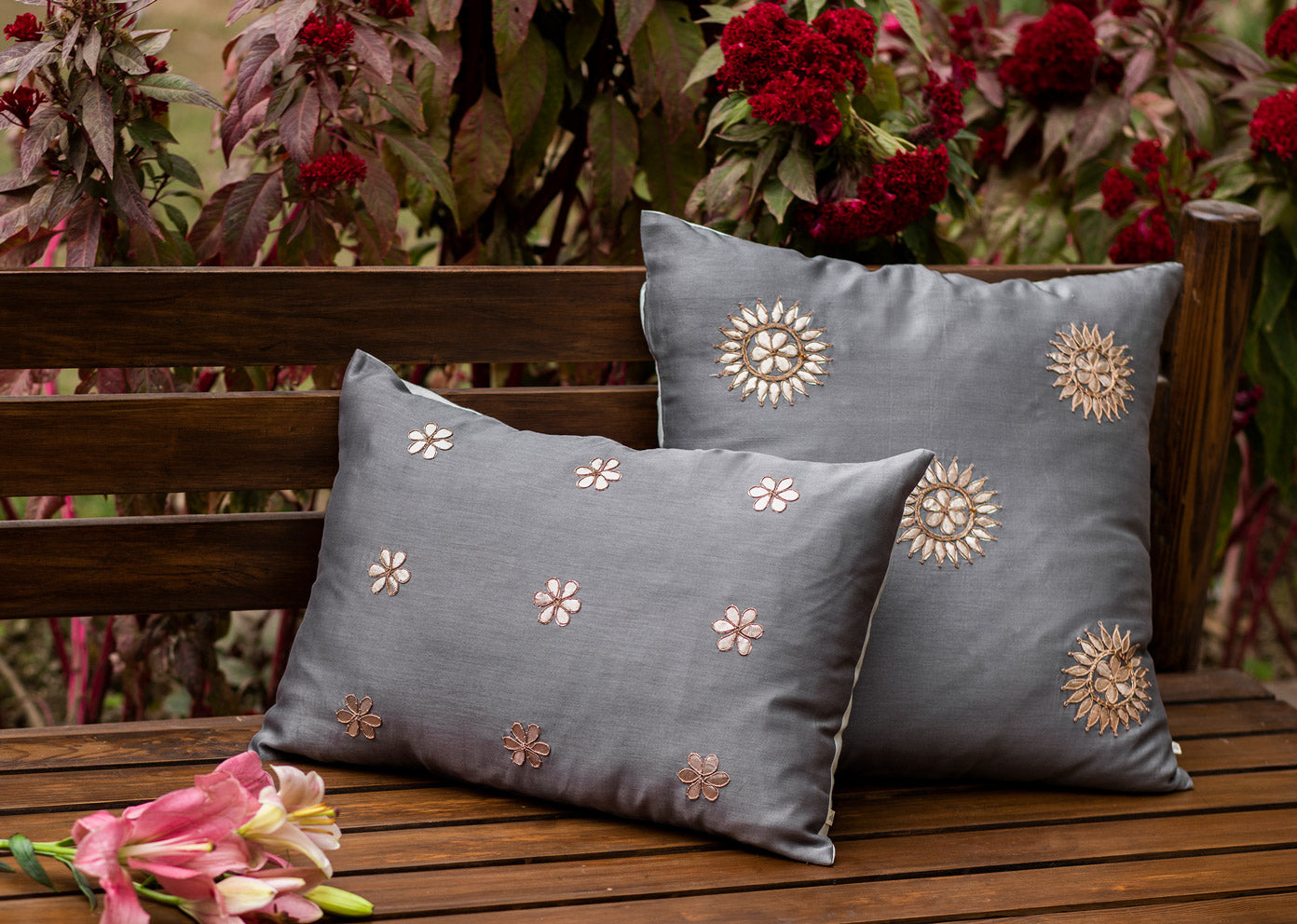 Izar Cushion Cover - Soft Grey