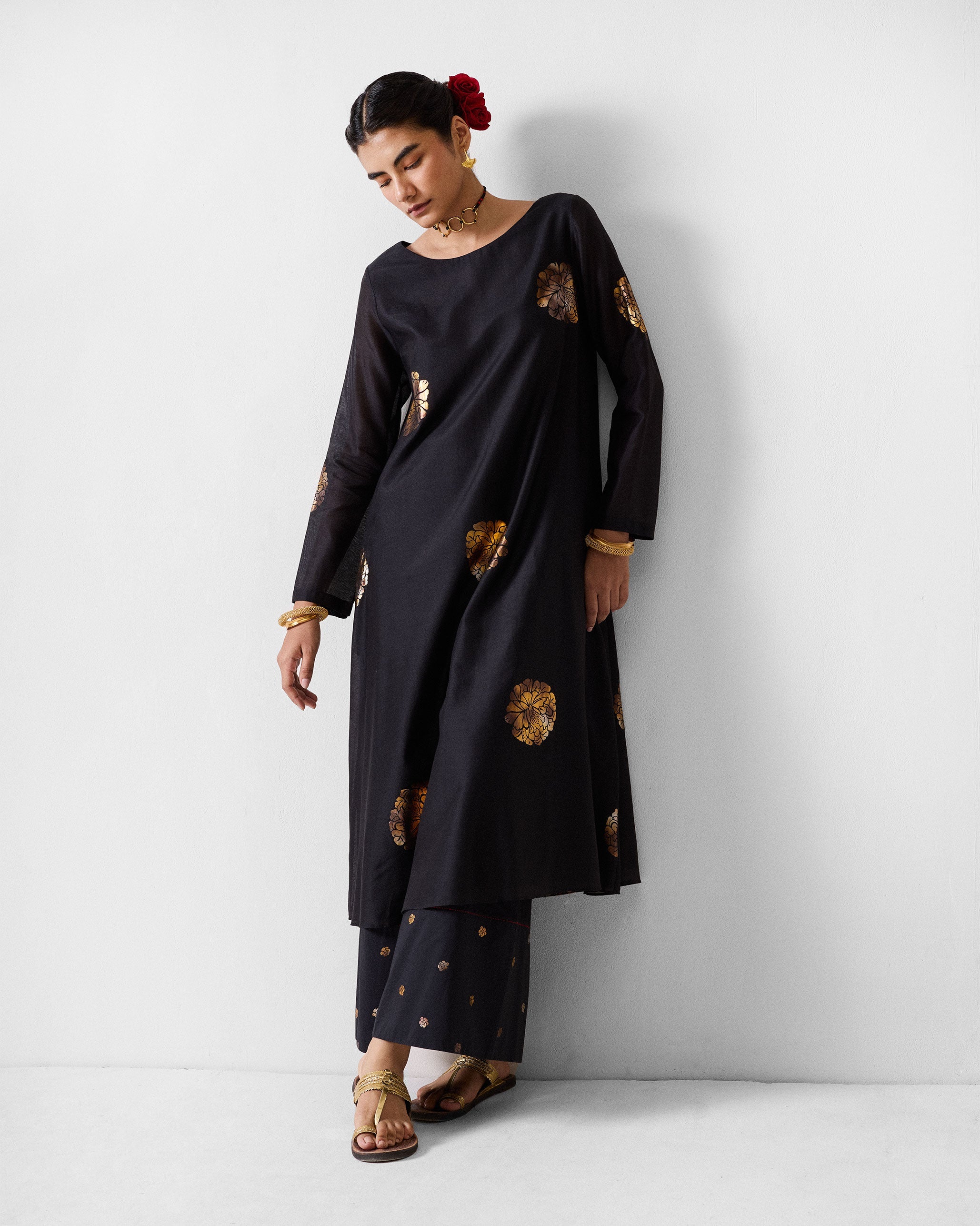 Amer Pyjamas - Black & Gold Printed
