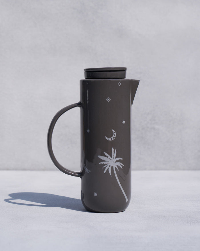 Taramandal Carafe