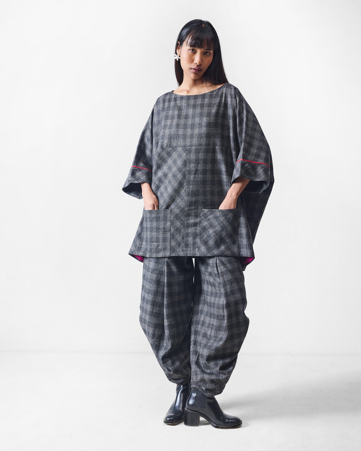 Fable Top - Black & Charcoal