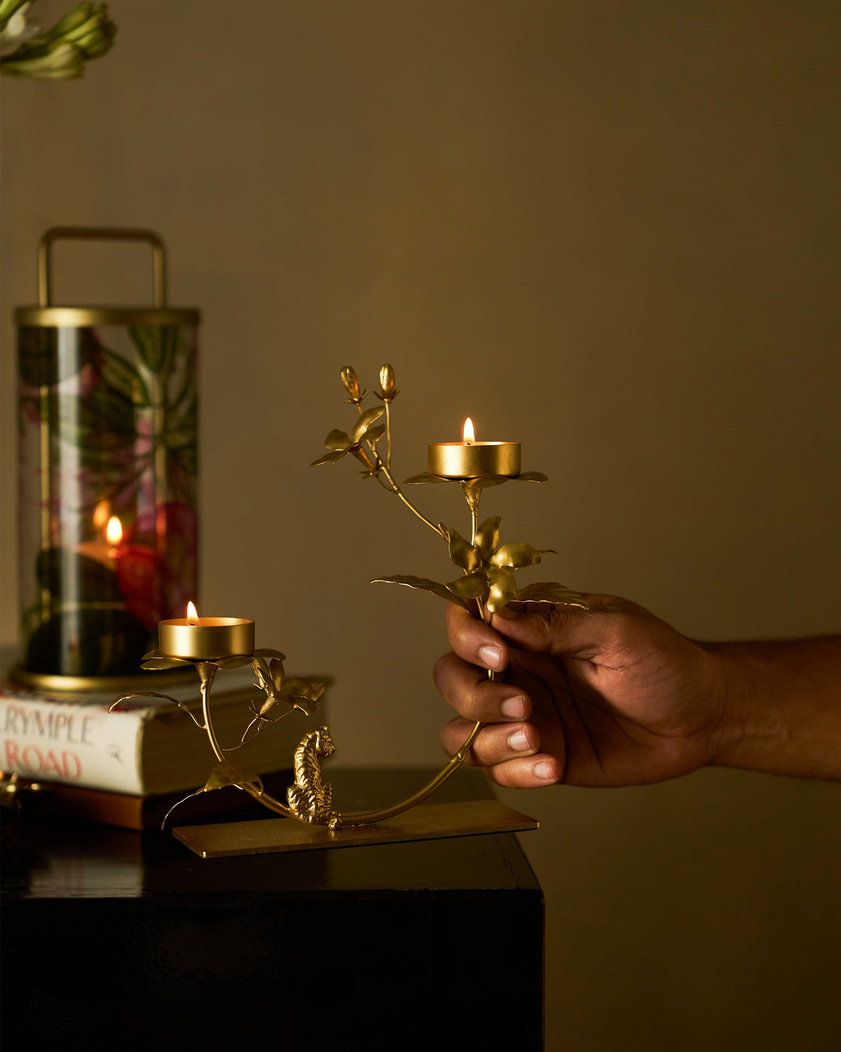 Jasmine Bloom Tealight Holder