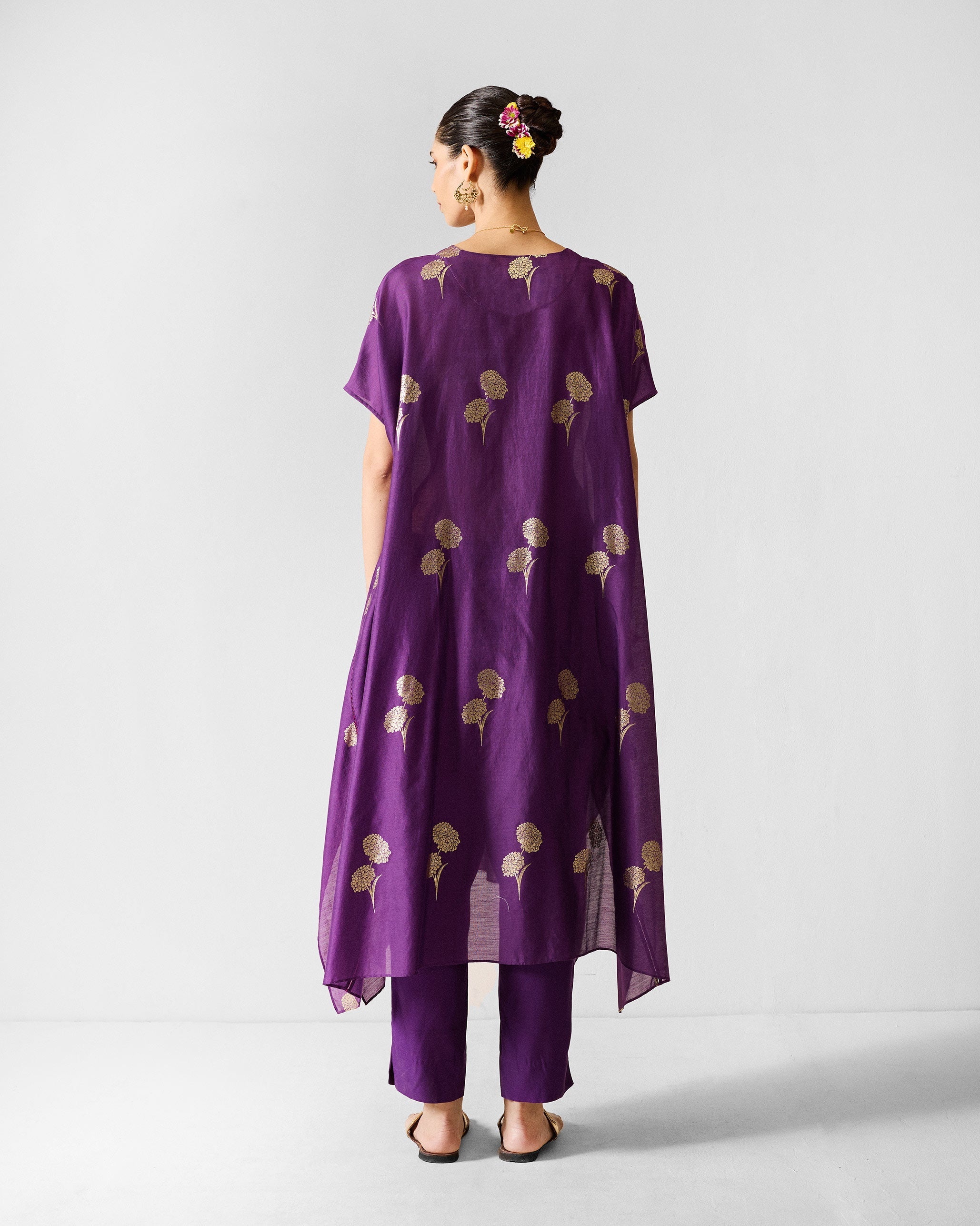 The Diu Kurta Set - Purple & Gold Printed