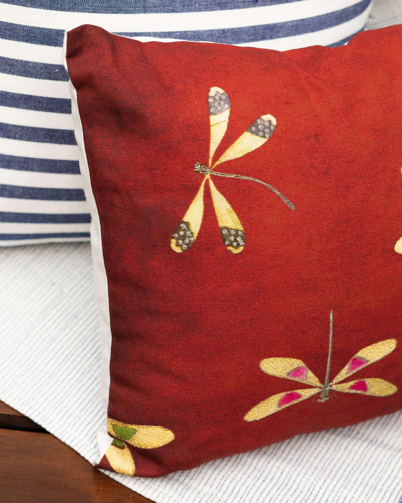 Taal Cushion Cover