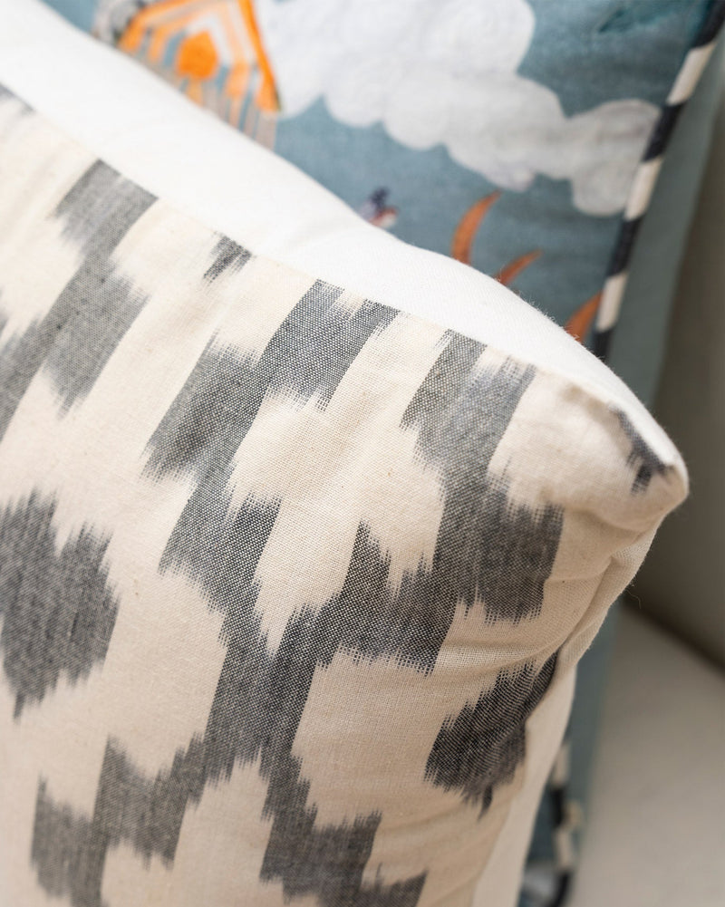 Solang Cushion Cover