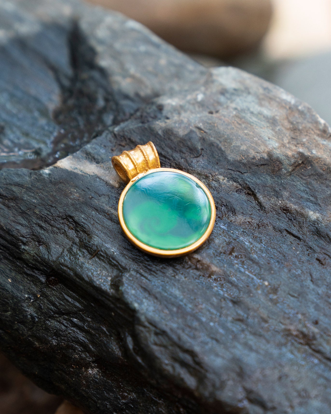 Gush Water Sign Charm - Aqua & Gold