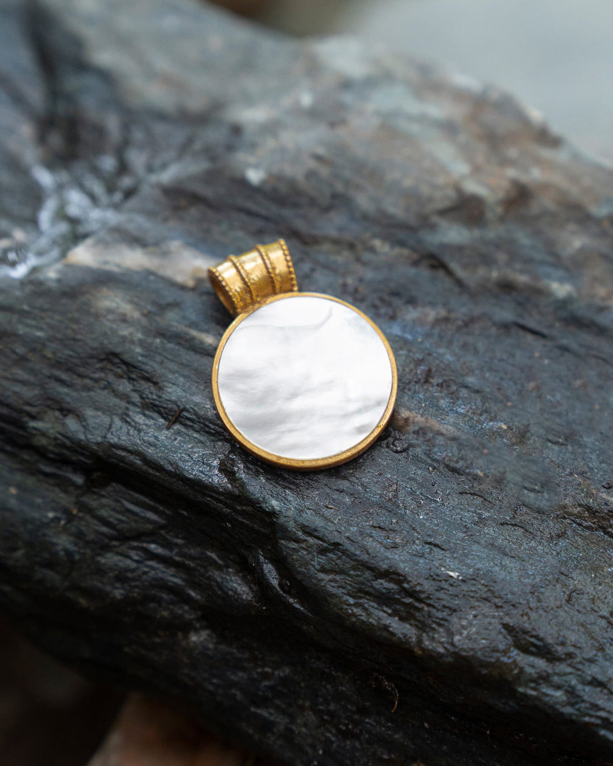 Cloud Air Sign Charm - Gold