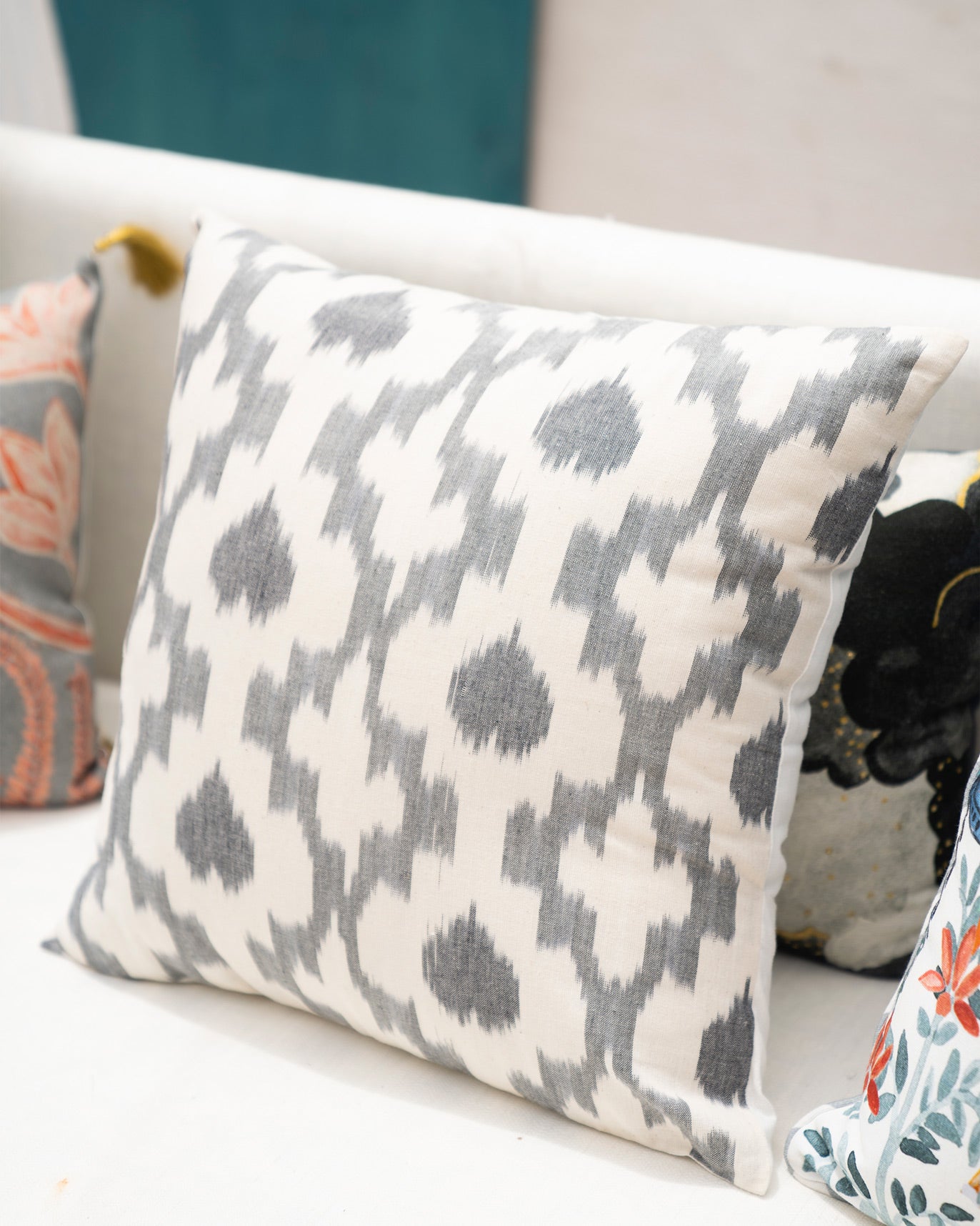 Solang Cushion Cover