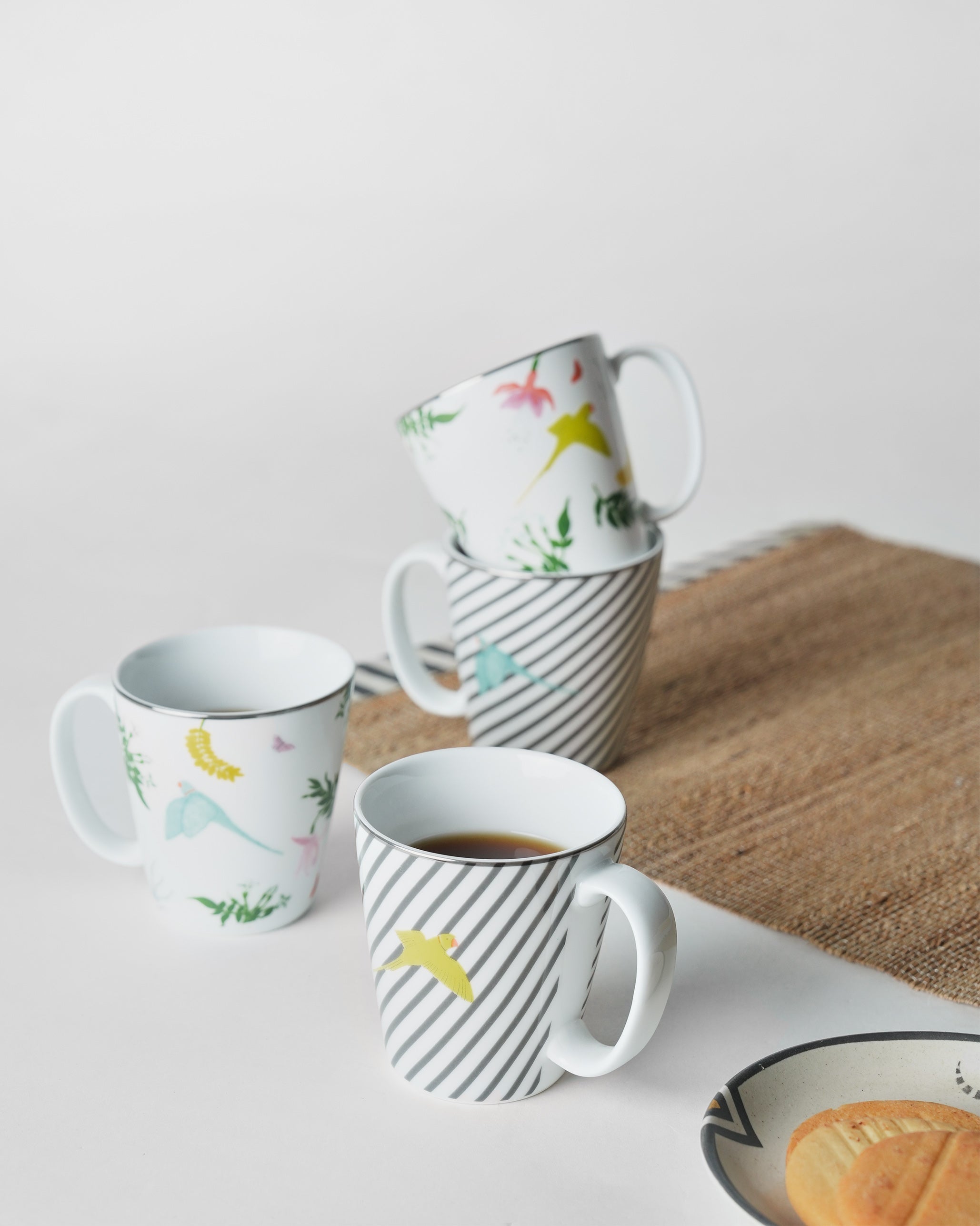 Botanical Coffee Mugs - Set of 4
