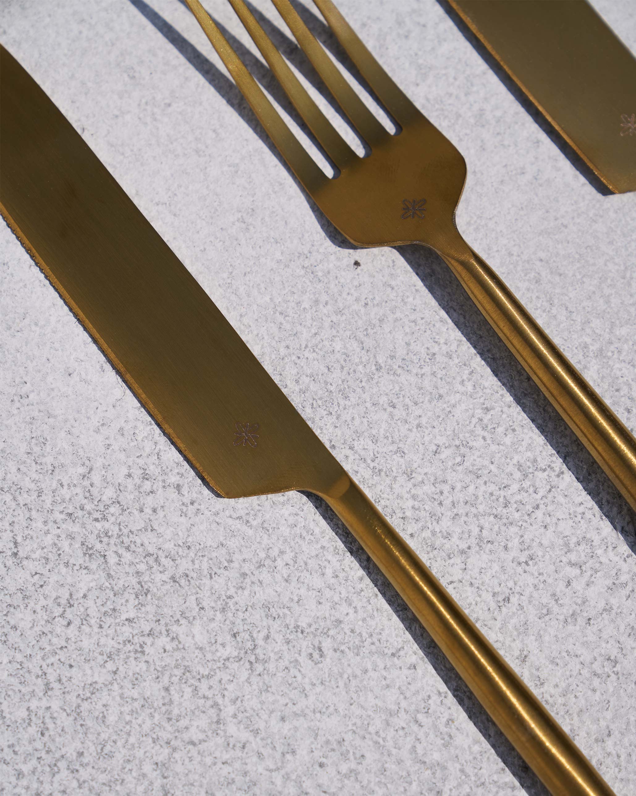 Brass Ele Dinner Set
