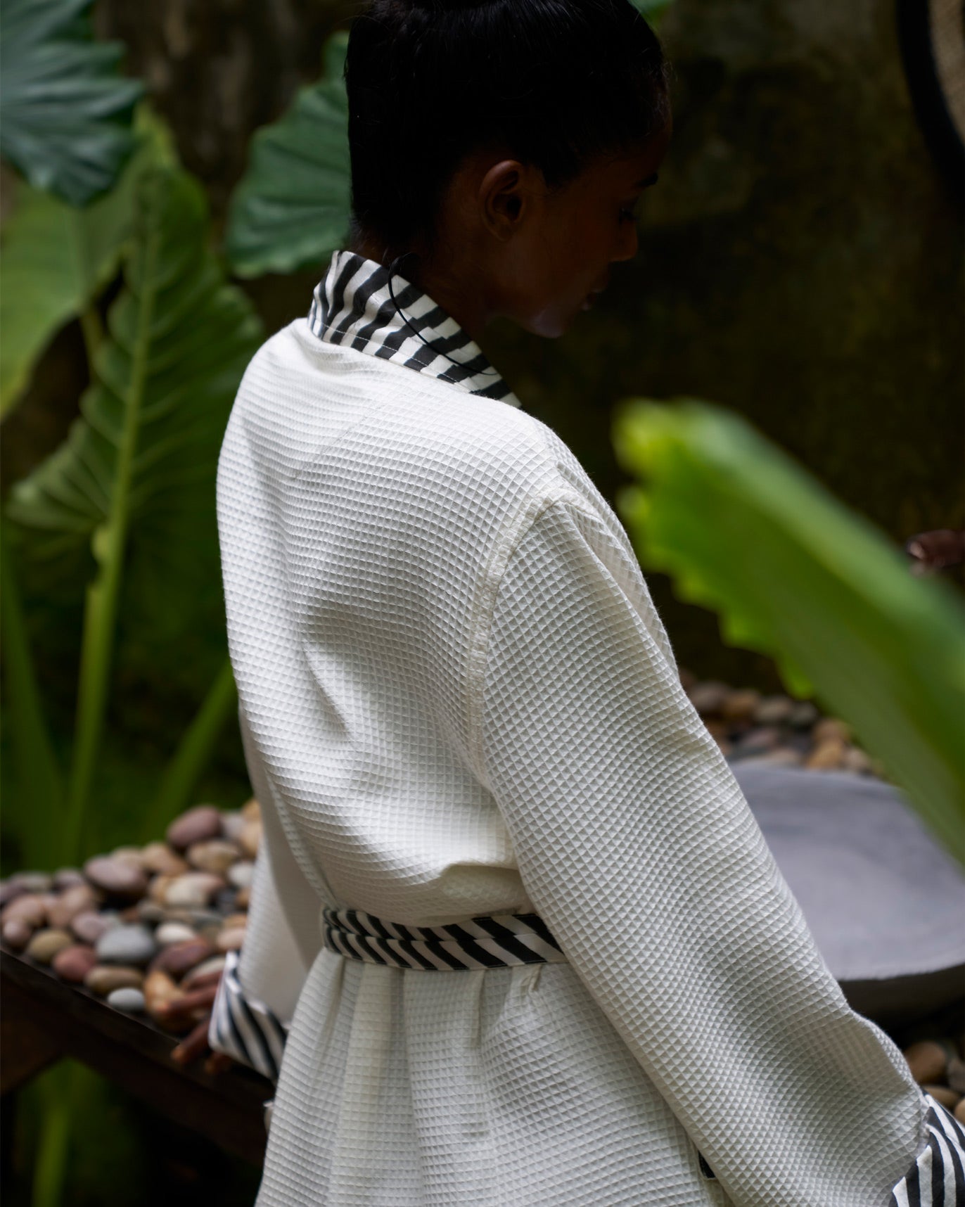 Ele Palm Retreat Set