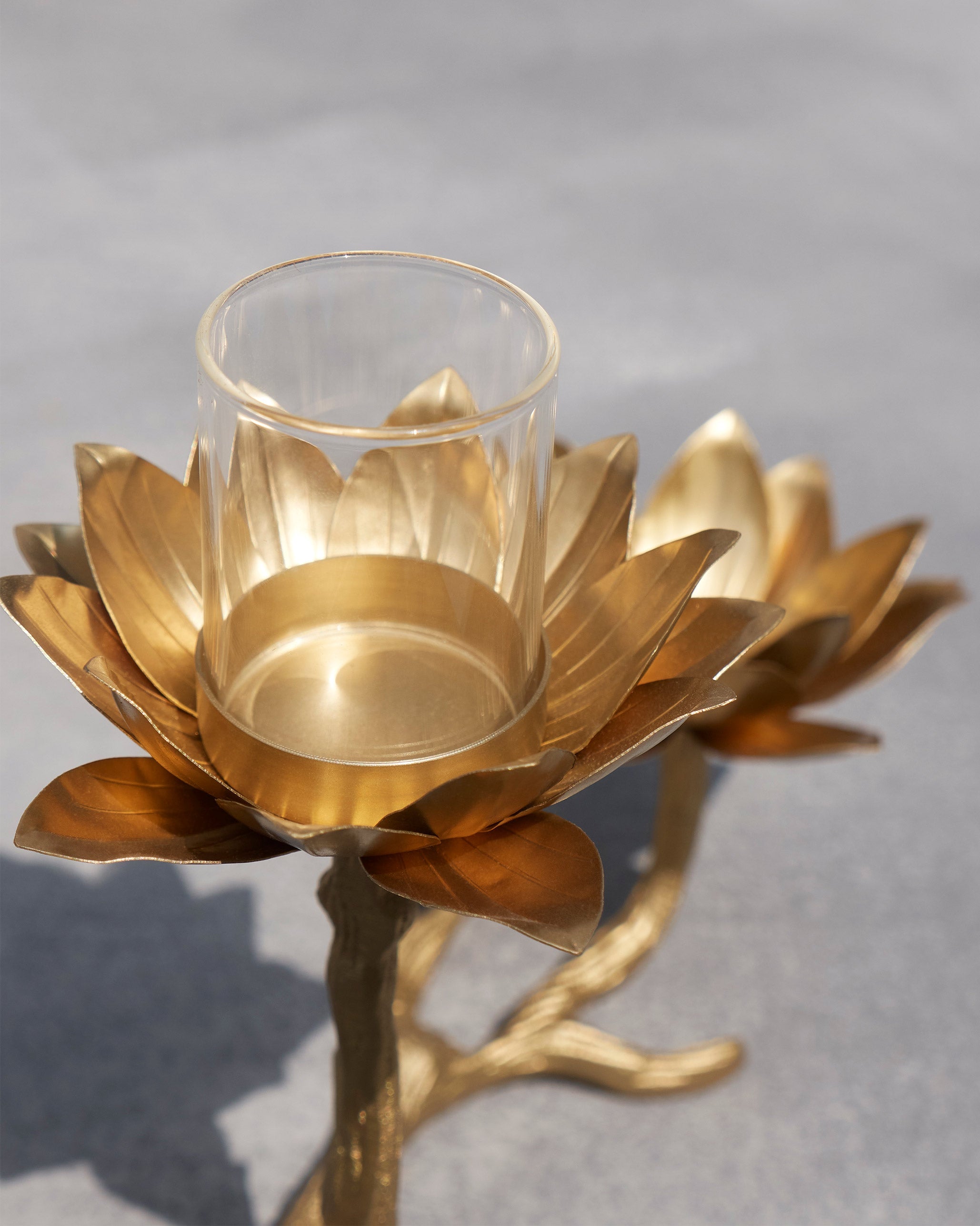 Kamal Tea Light Holder