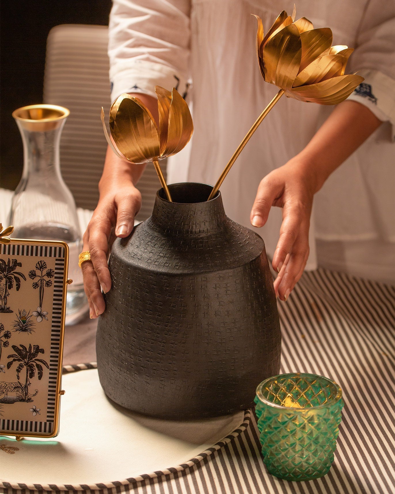 Dhaara Vase - TSSxNB