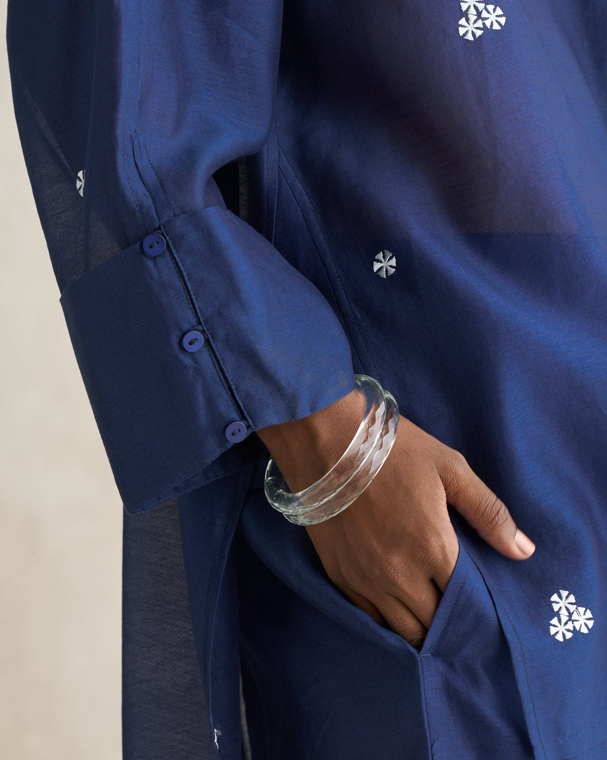 Close-up of the Cirrus Shirt cuff with three buttons and a side pocket.