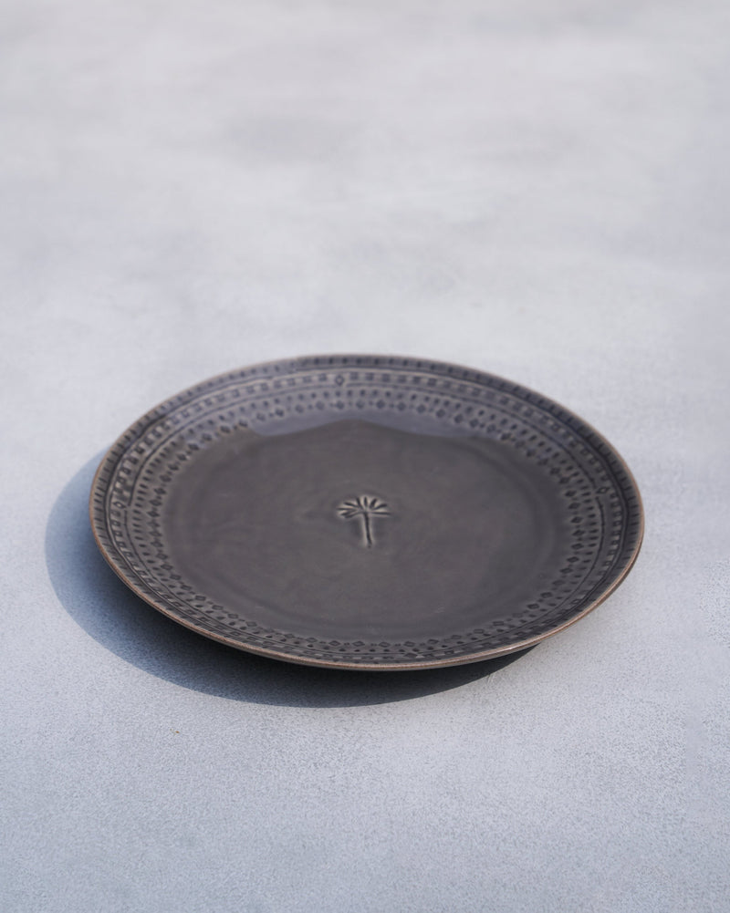 Coco Palm Dinner Plate - Dark Grey