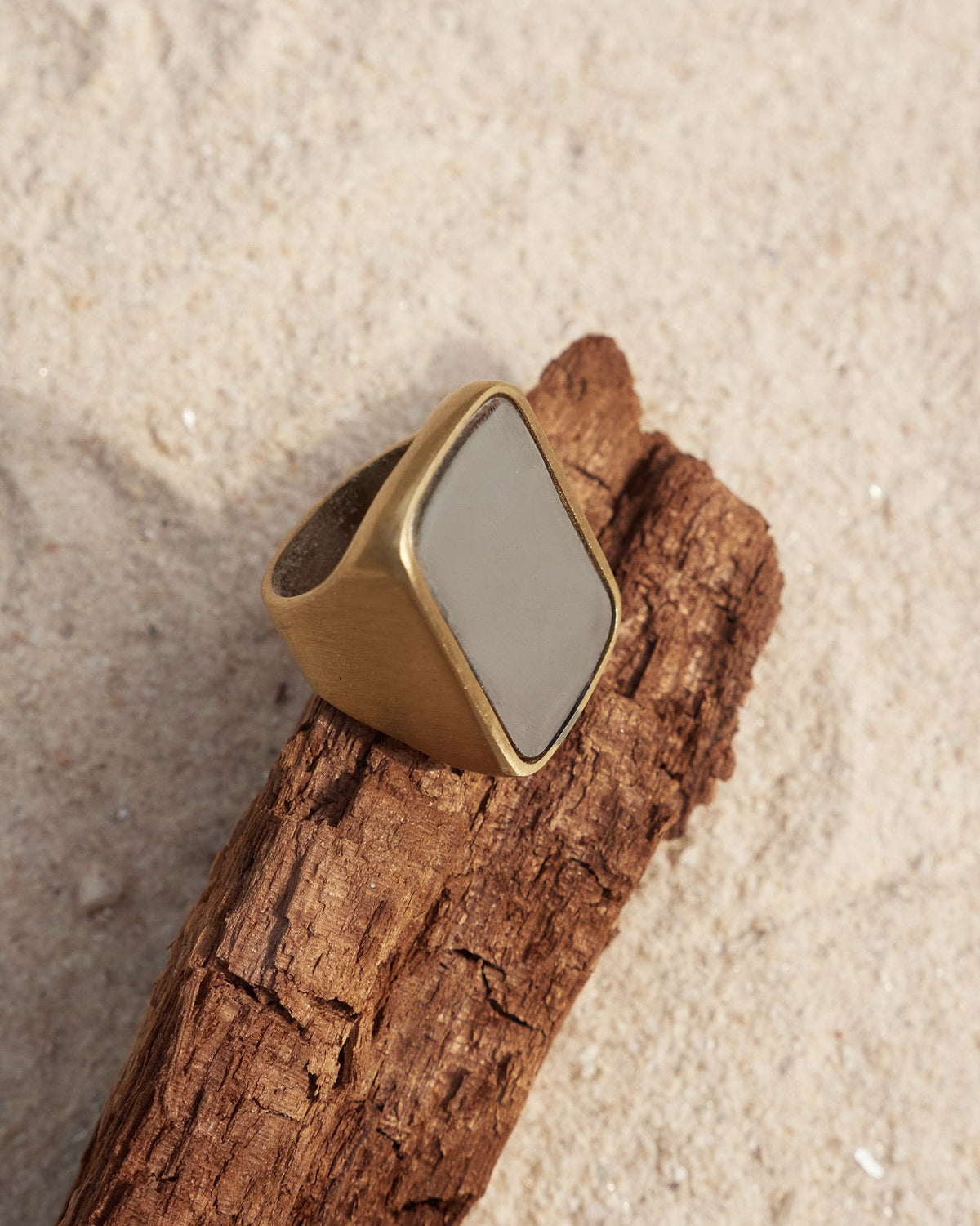 Temple Ring - Gold