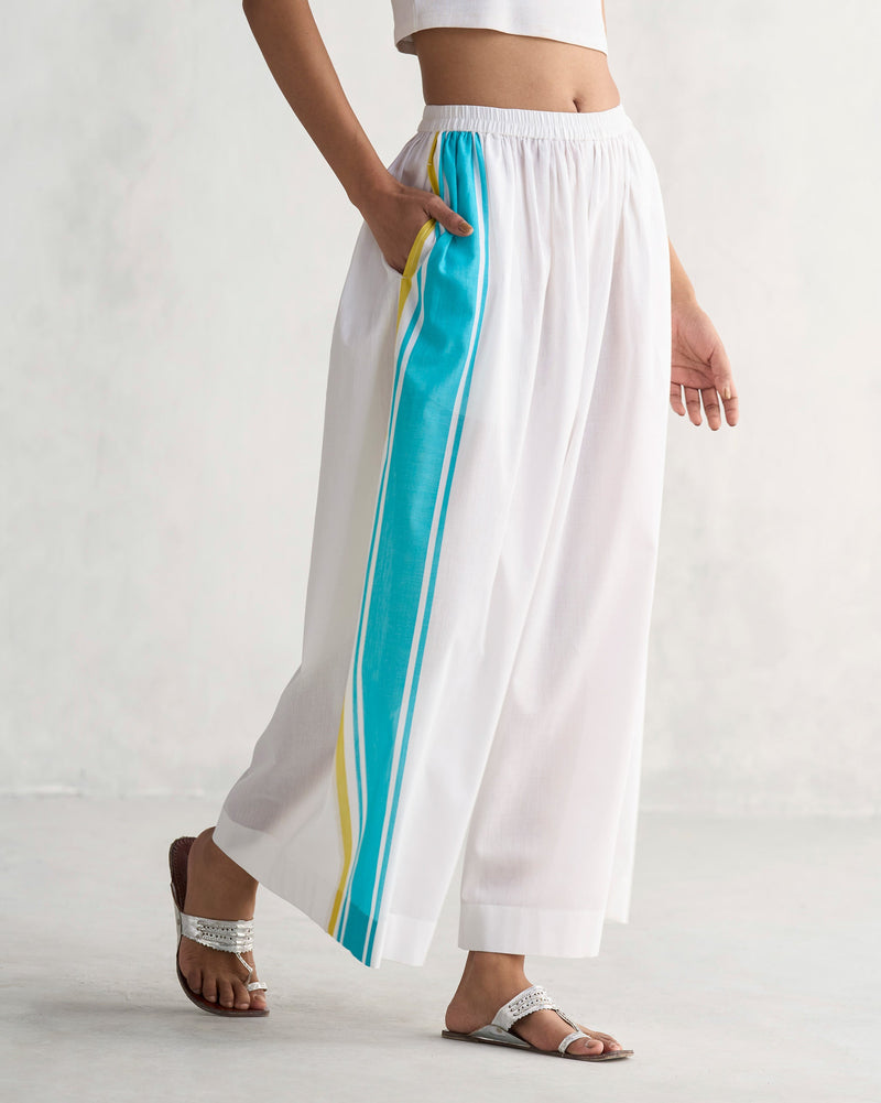 Soto Flared Pants - White