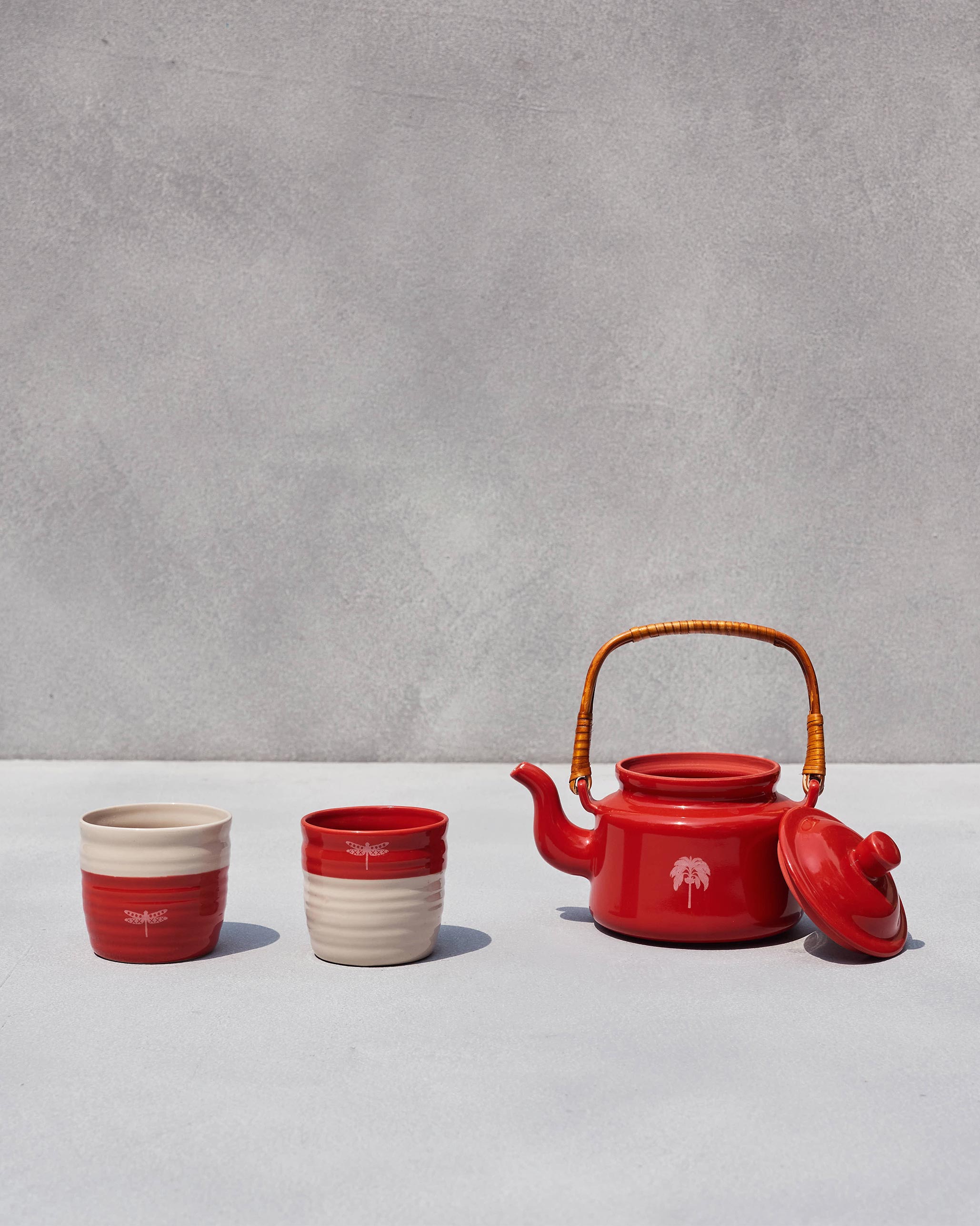 Scarlet Teapot & Tumbler set