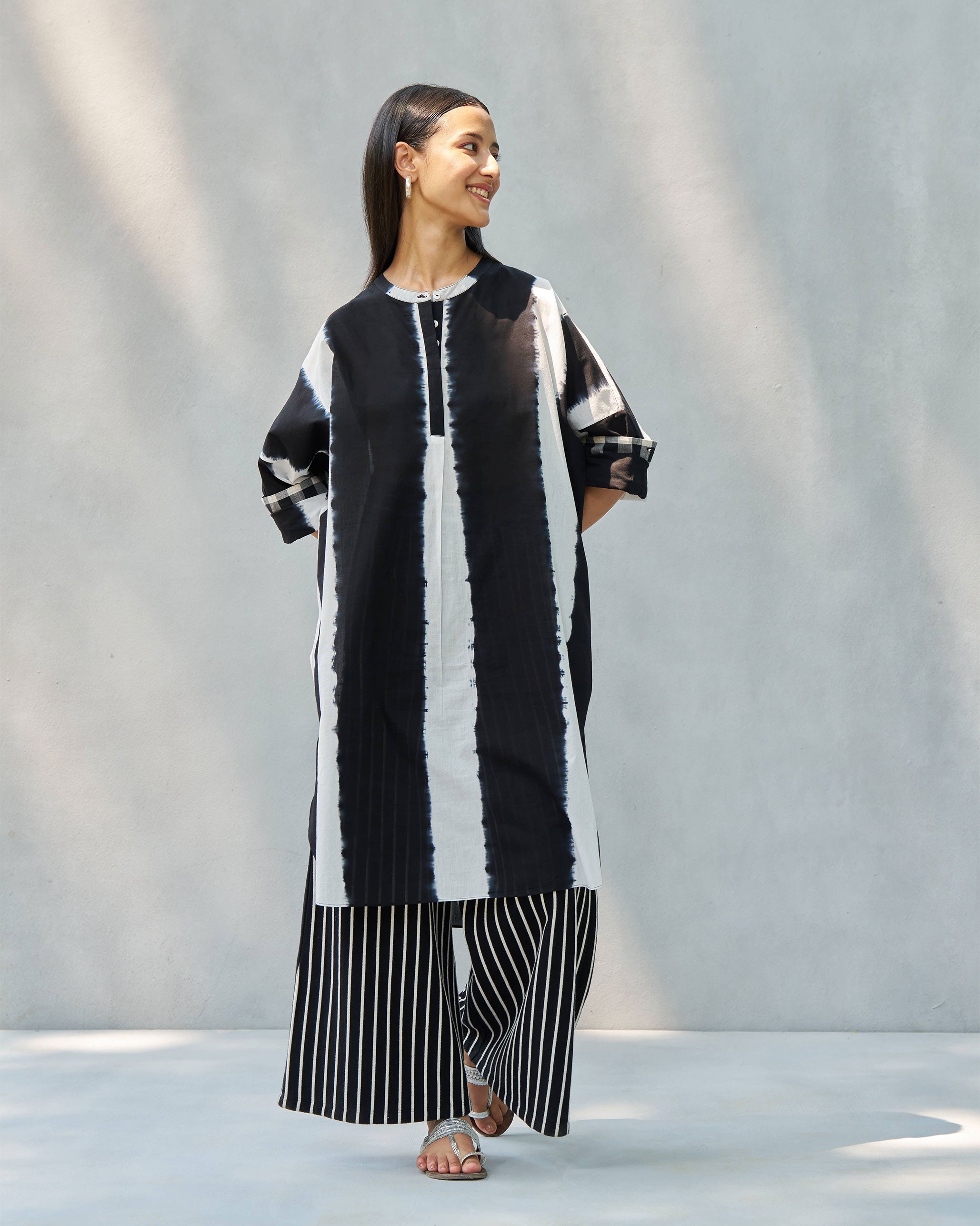 Lazy Sunday Tunic - Black & Ivory