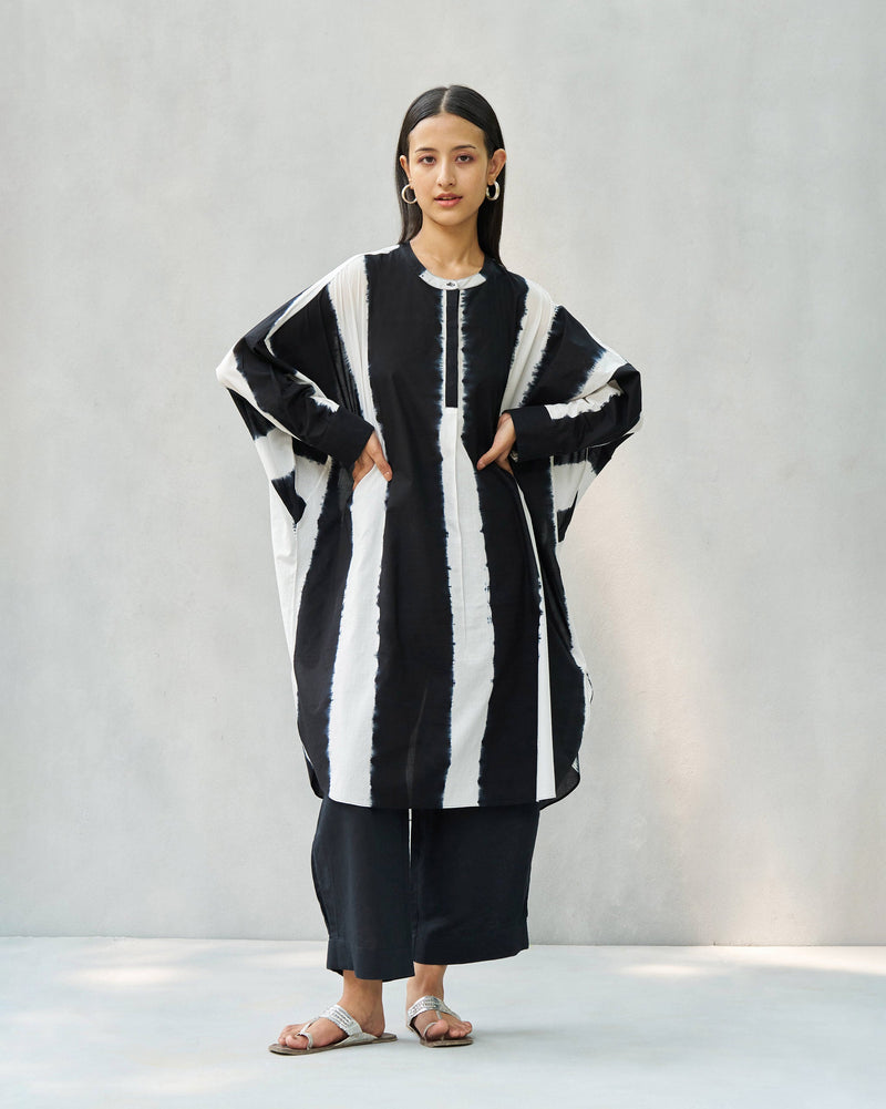 Lazy Sunday Tunic - Black & Ivory