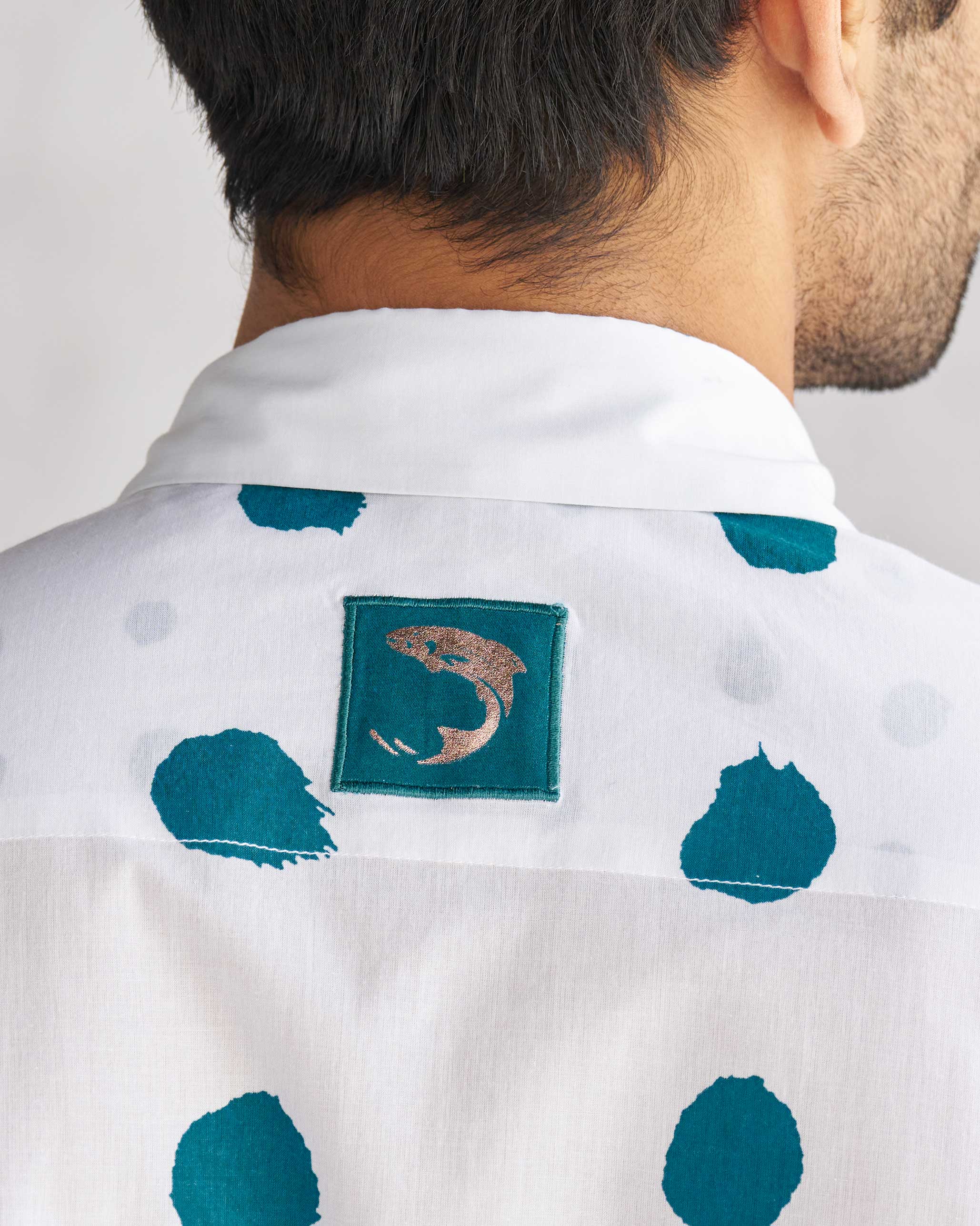 Half Sleeve Shirt - White & Teal Tssxnb