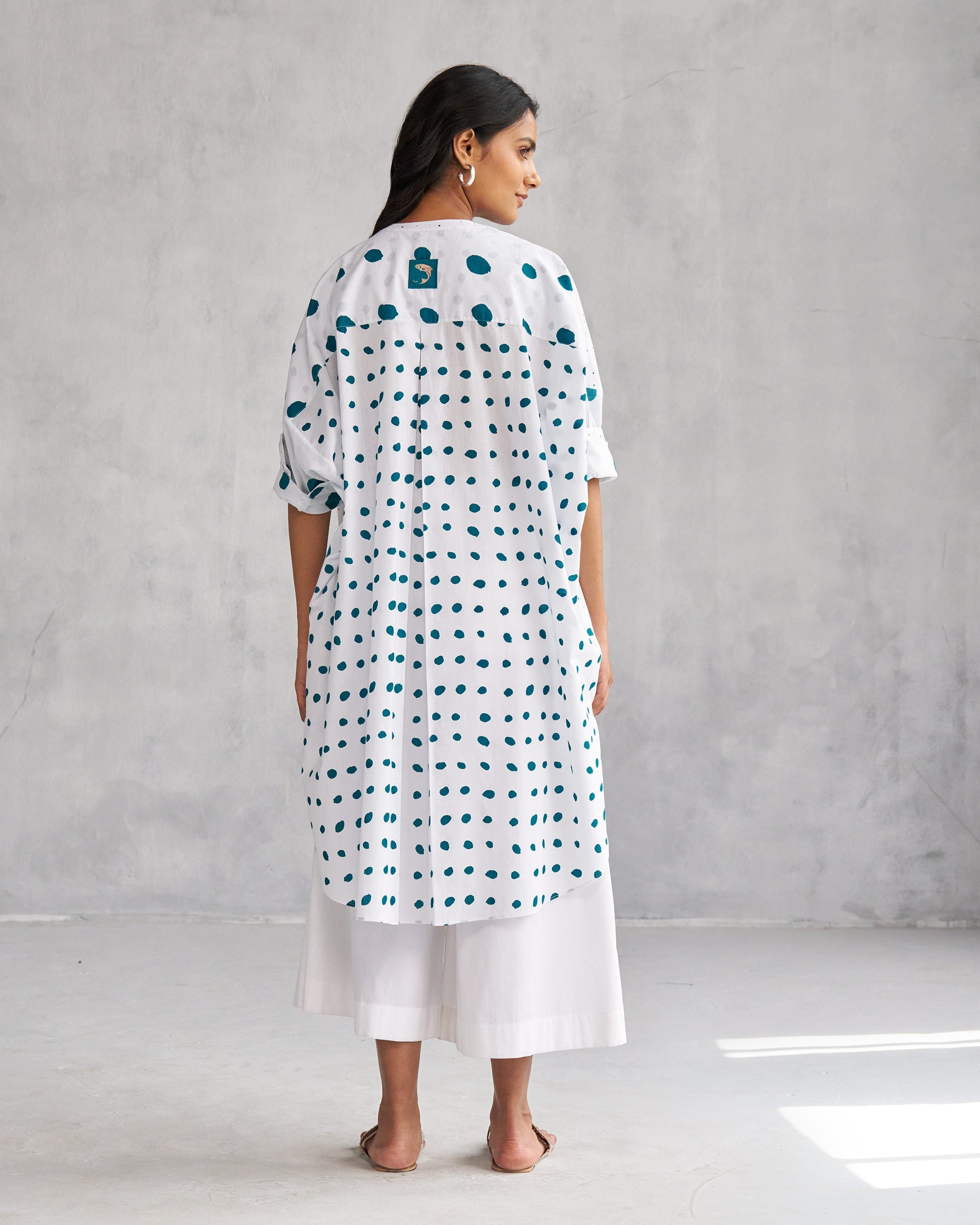 Lazy Sunday Tunic - White & Teal Tssxnb