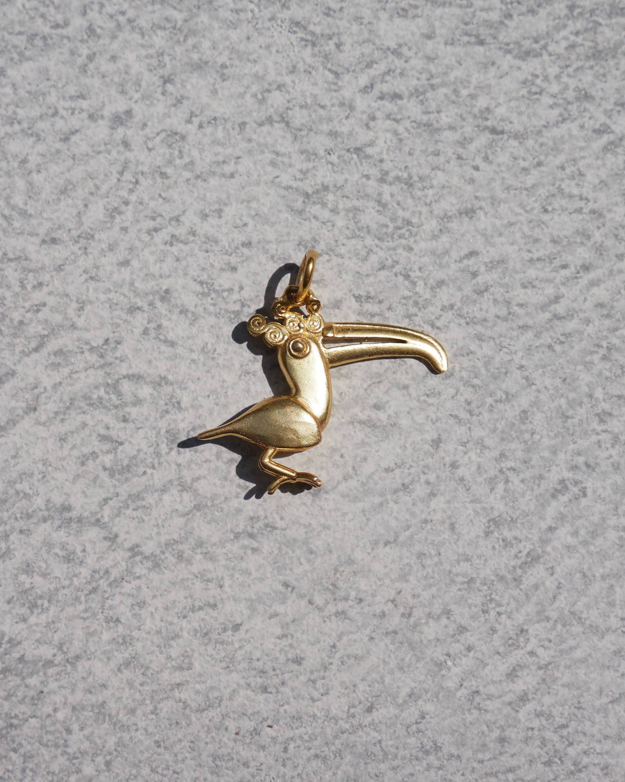 Toucan Charm - Gold