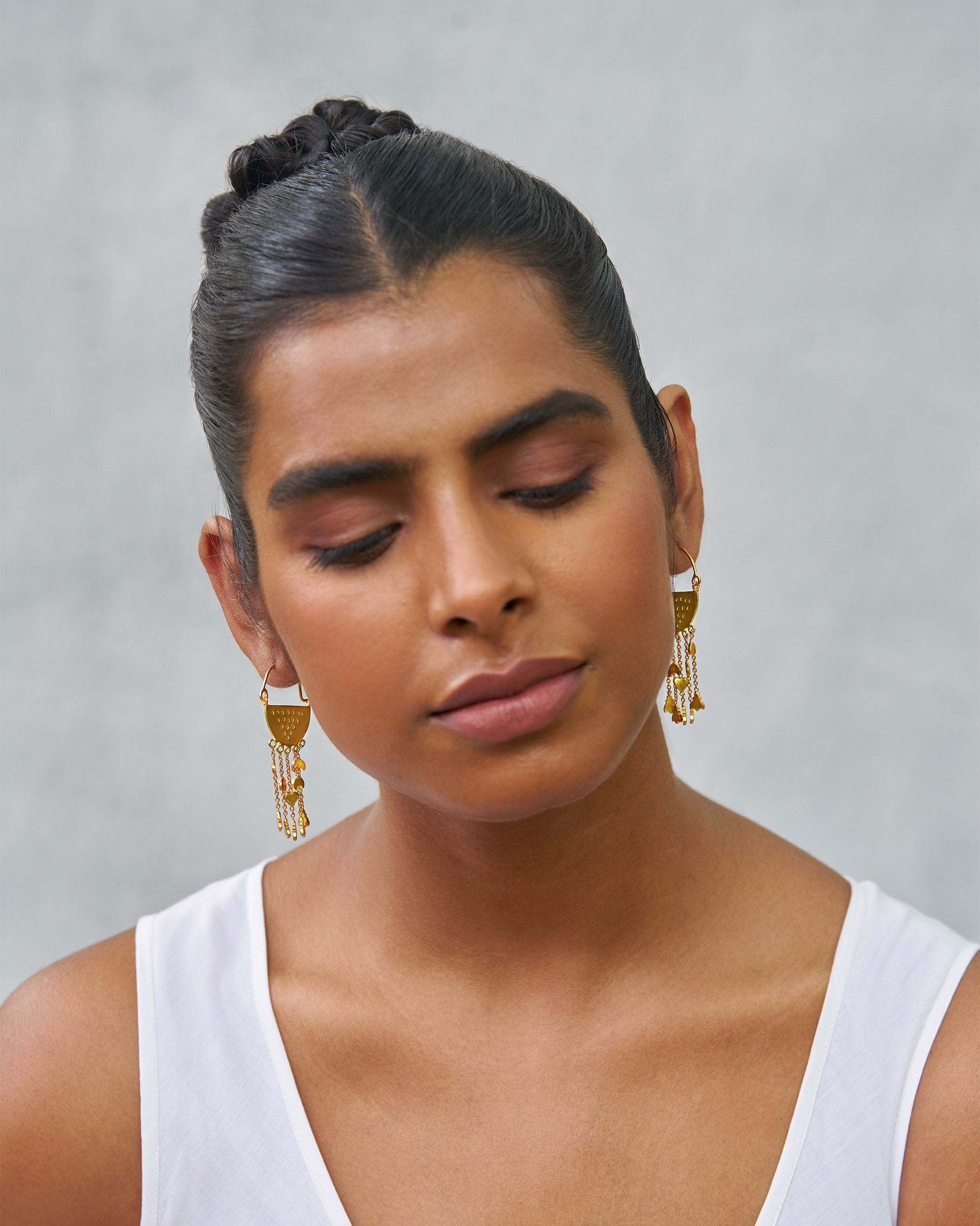 Jhil mil Earrings - Gold