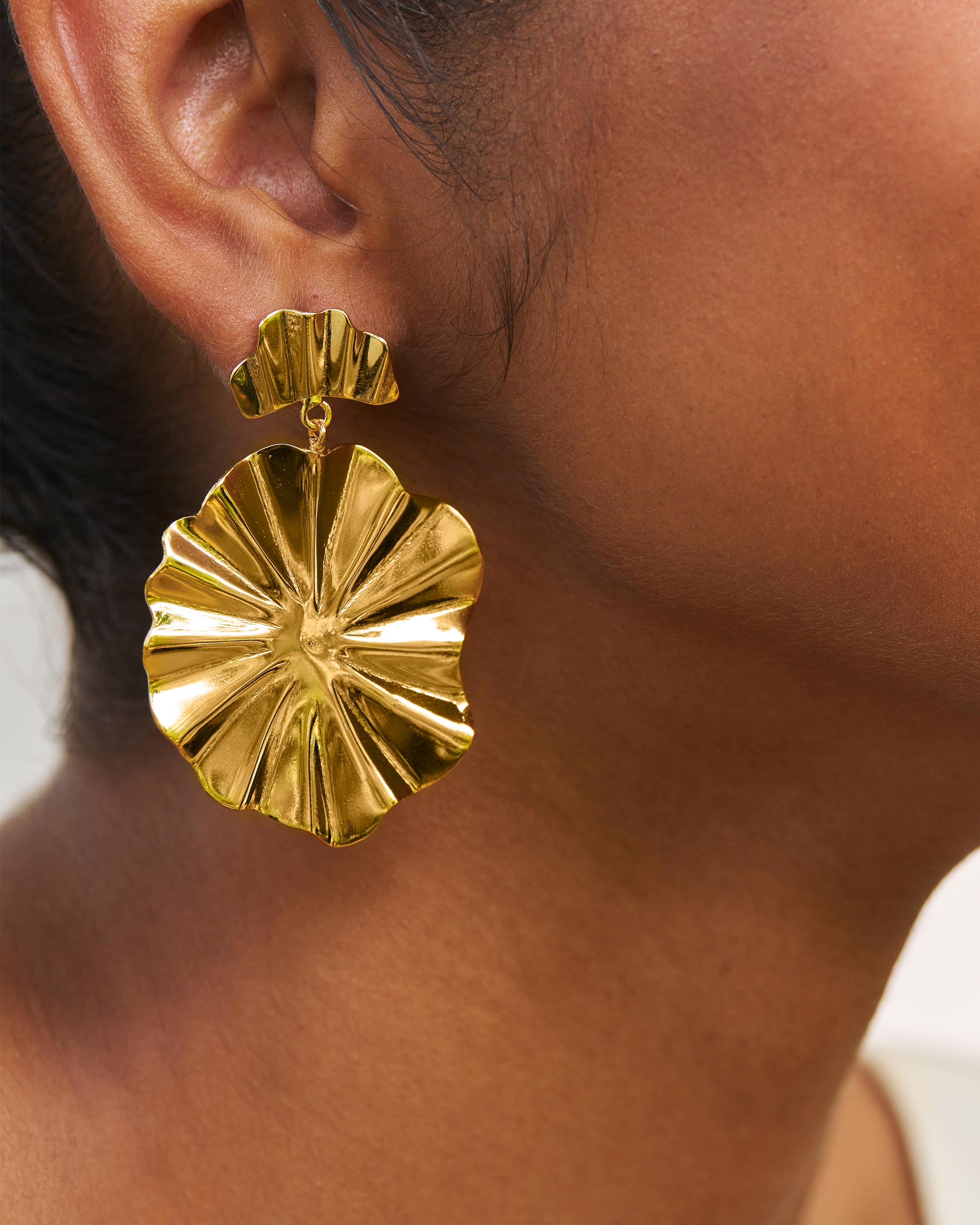 Bloom Earrings - Gold