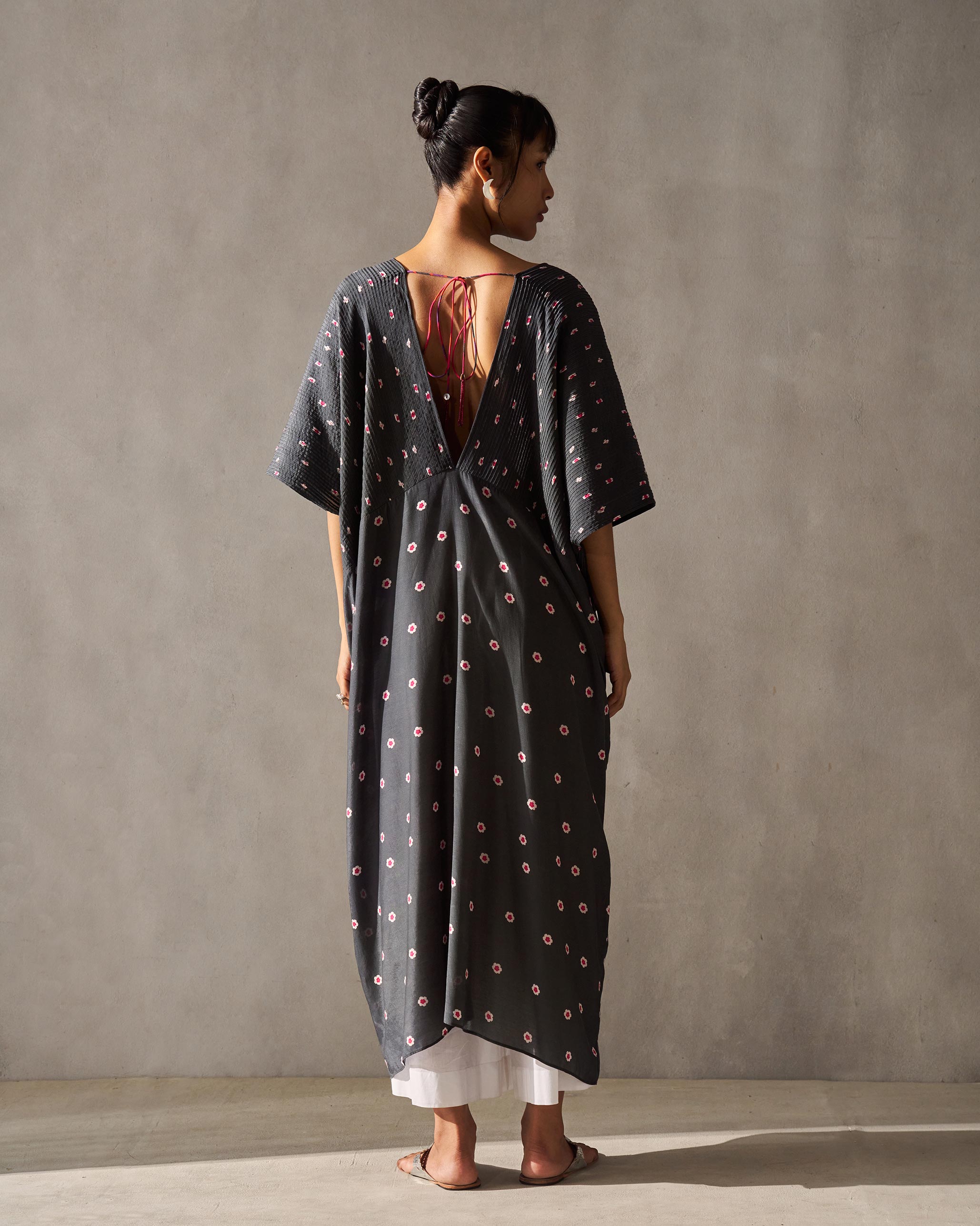 Sarai Kaftan - Charcoal