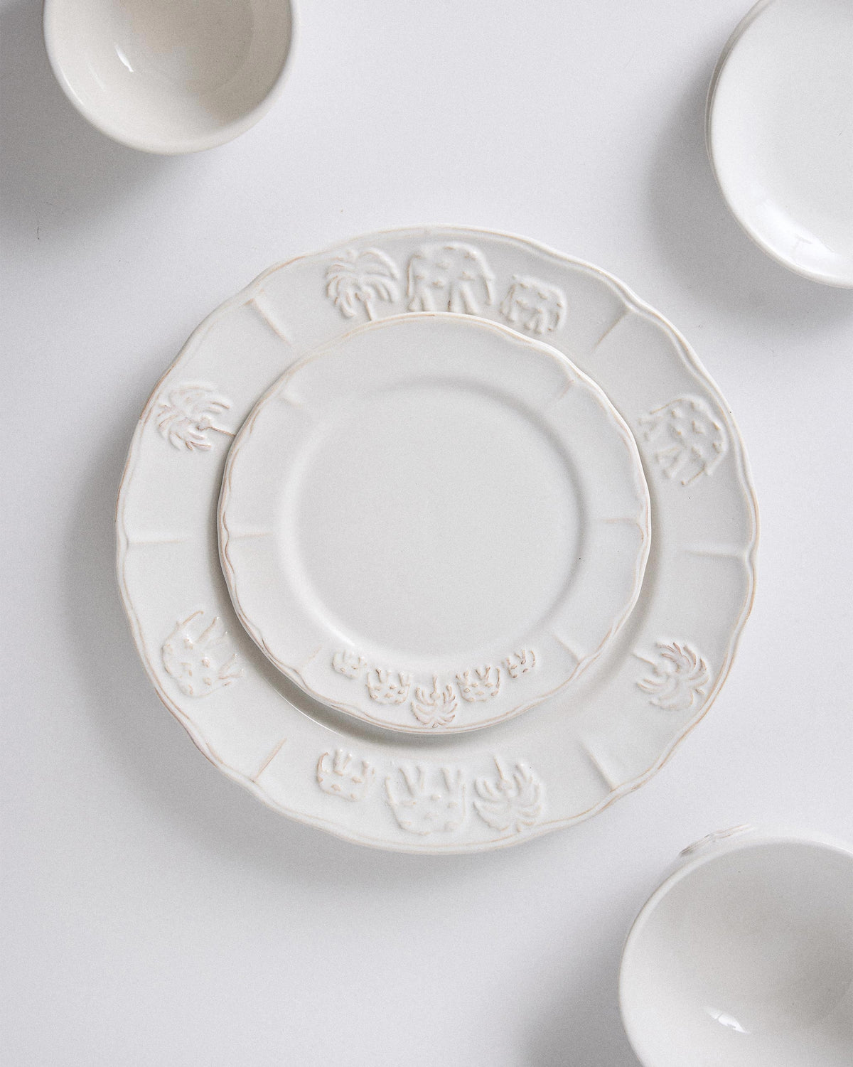 Ele Palm Dinner Set