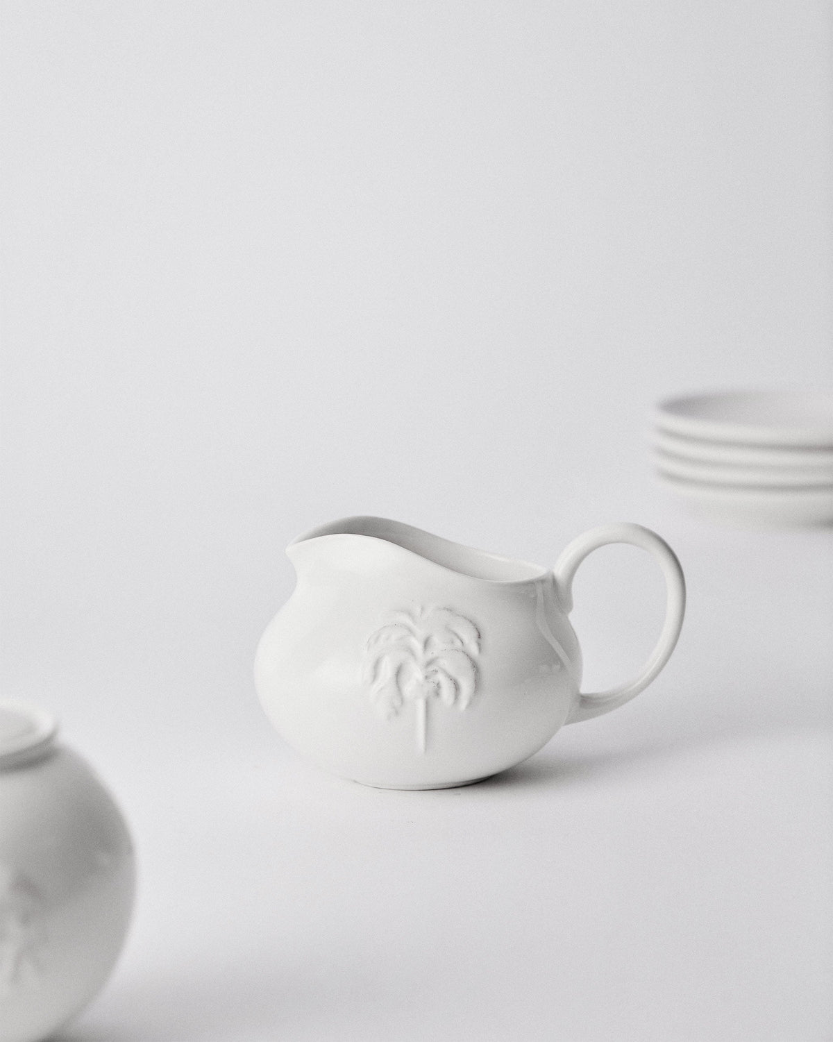 Ele Palm Creamer