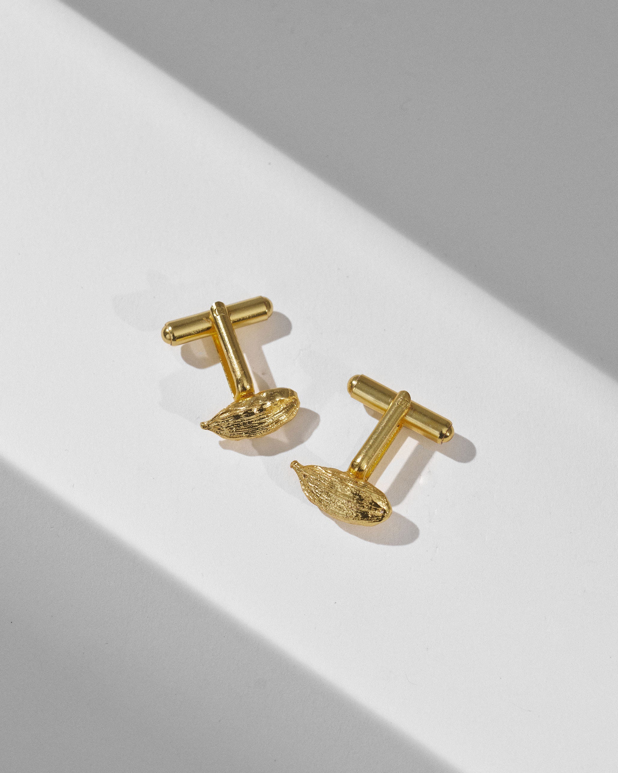Elaichi Cufflinks - Gold